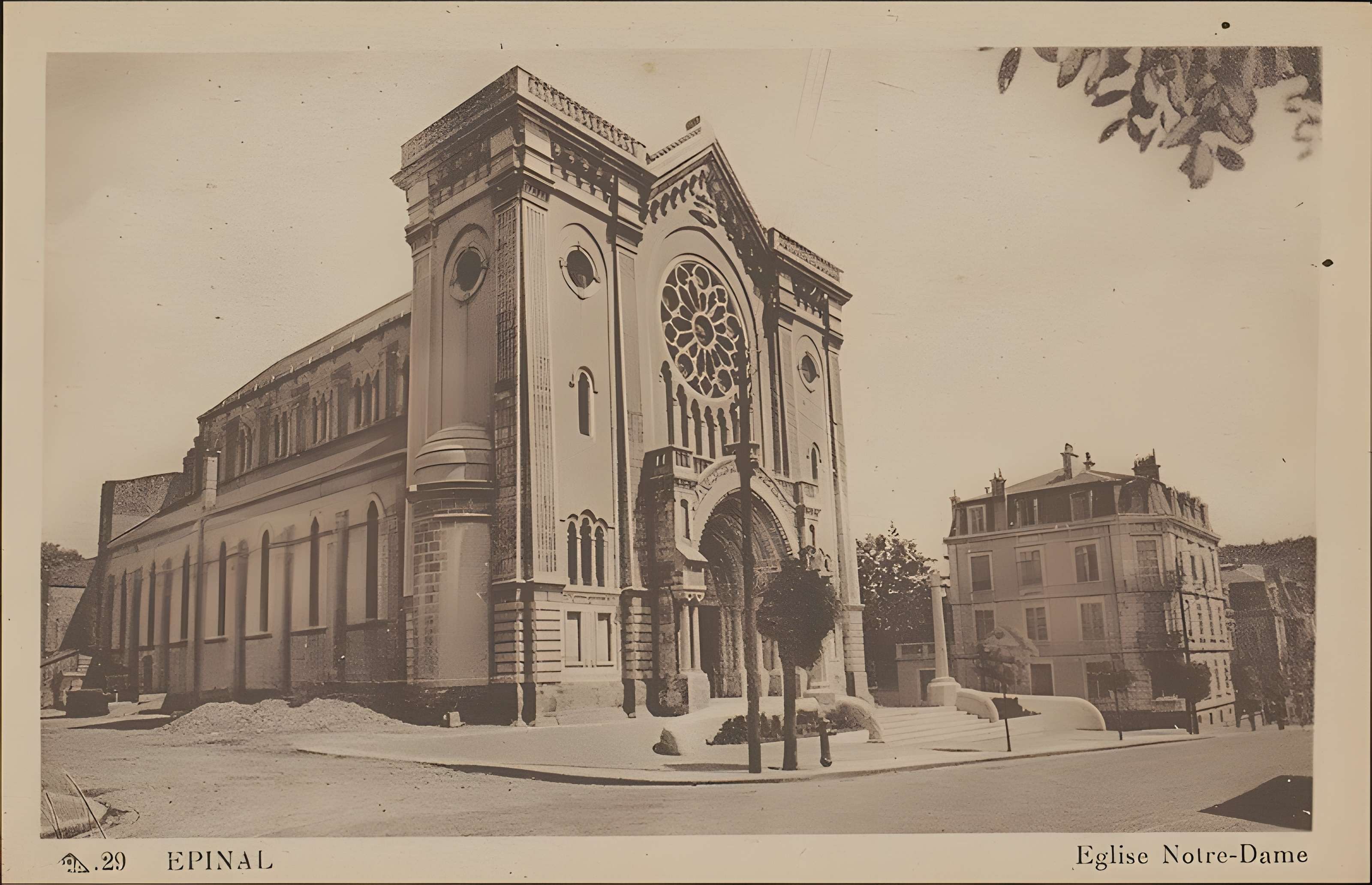 Église Notre-Dame-au-Cierge d'Épinal