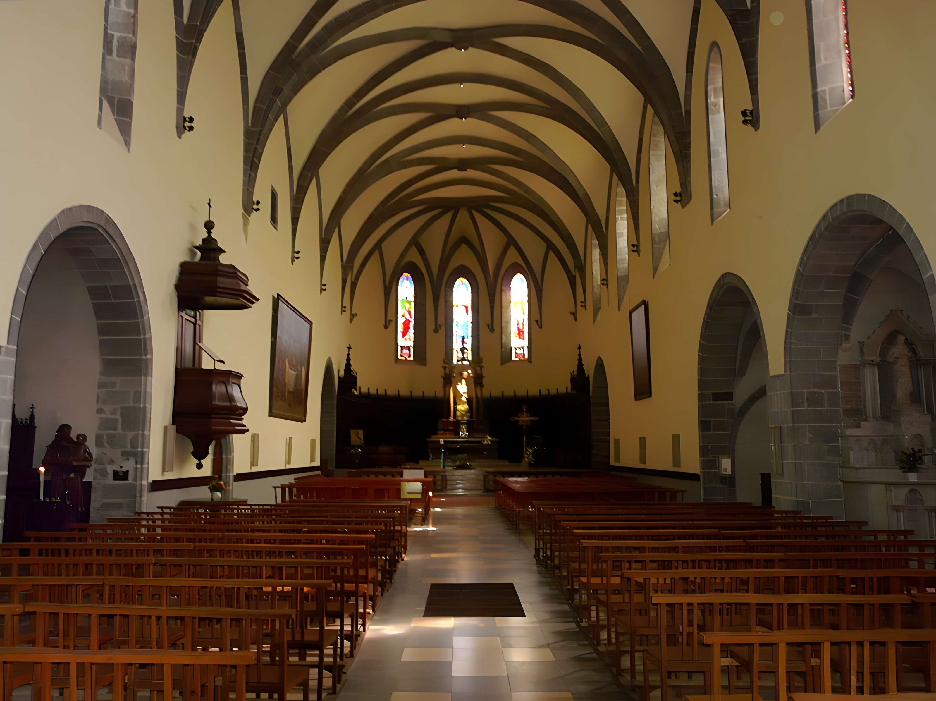 Église Notre-Dame-aux-Neiges d'Aurillac