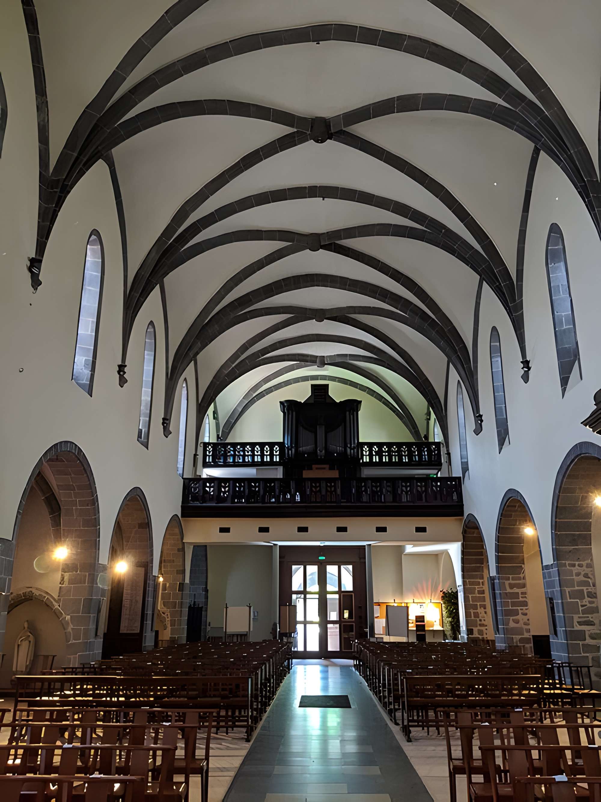 Église Notre-Dame-aux-Neiges d'Aurillac