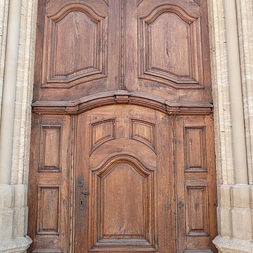 Église Notre-Dame-de-Beaulieu de Cucuron