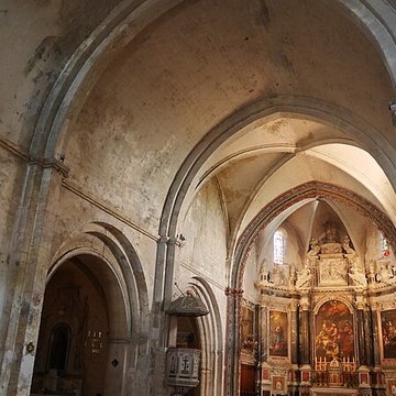 Église Notre-Dame-de-Beaulieu de Cucuron