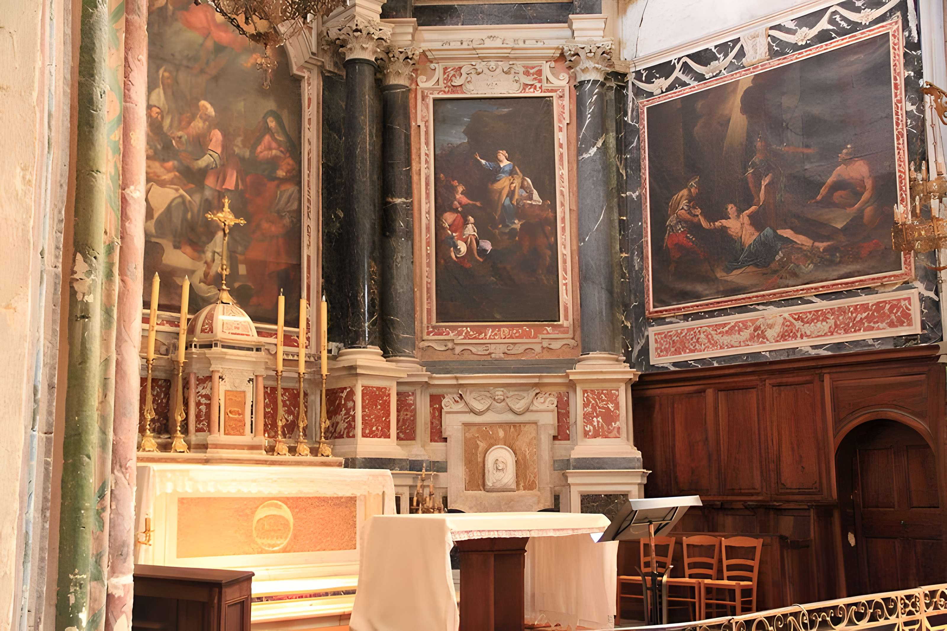 Église Notre-Dame-de-Beaulieu de Cucuron