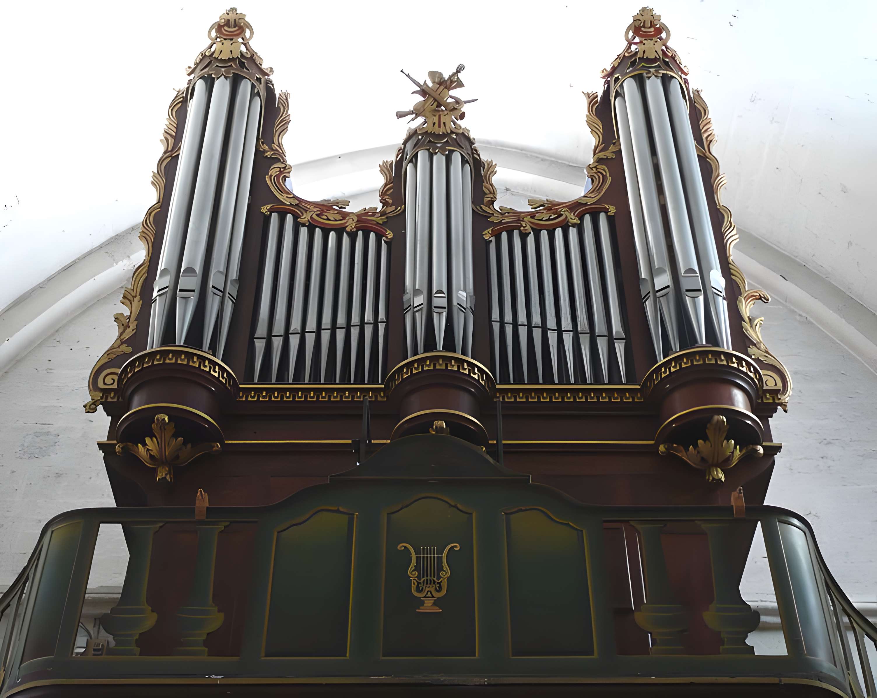 Église Notre-Dame-de-Beaulieu de Cucuron