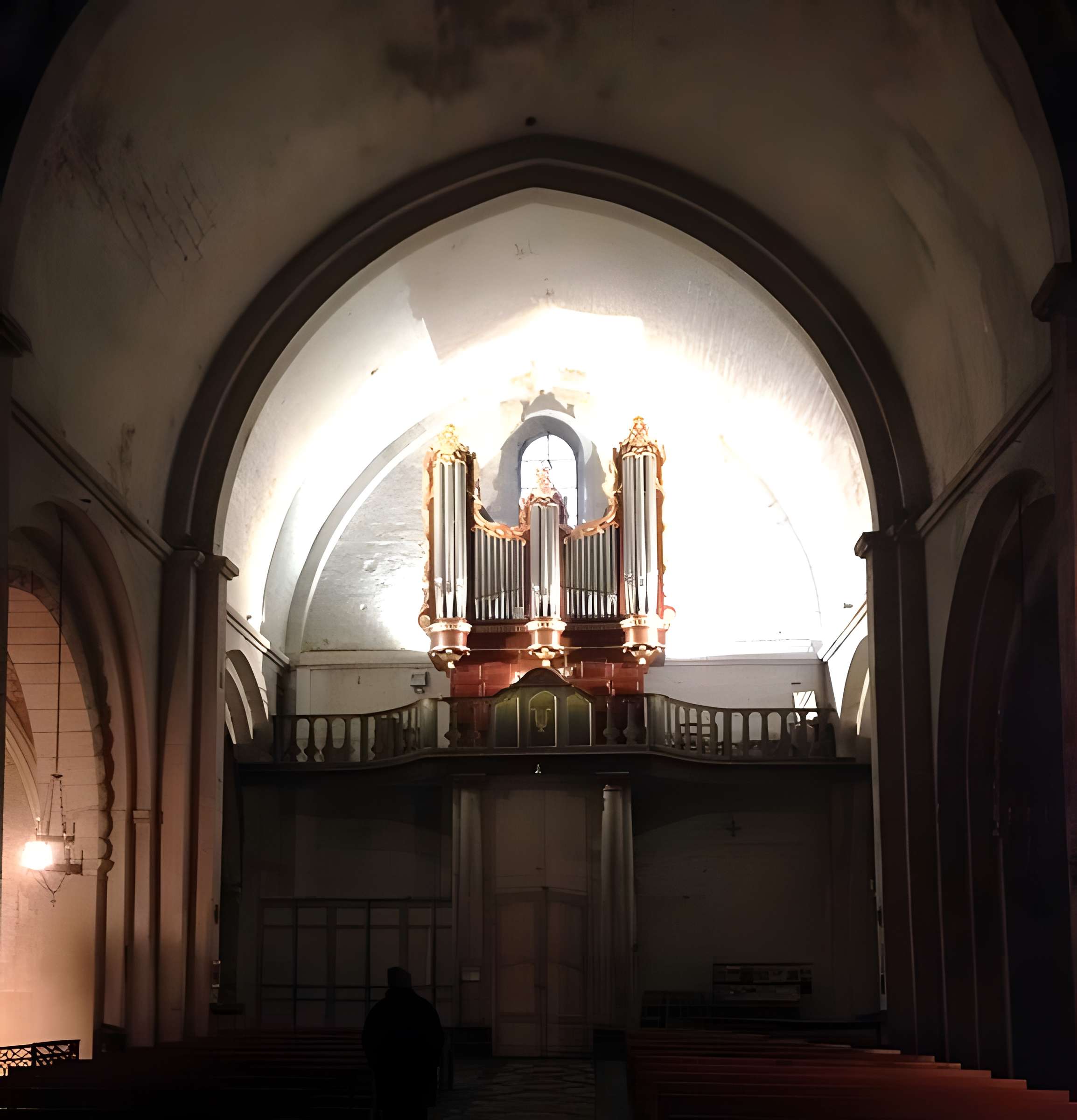 Église Notre-Dame-de-Beaulieu de Cucuron