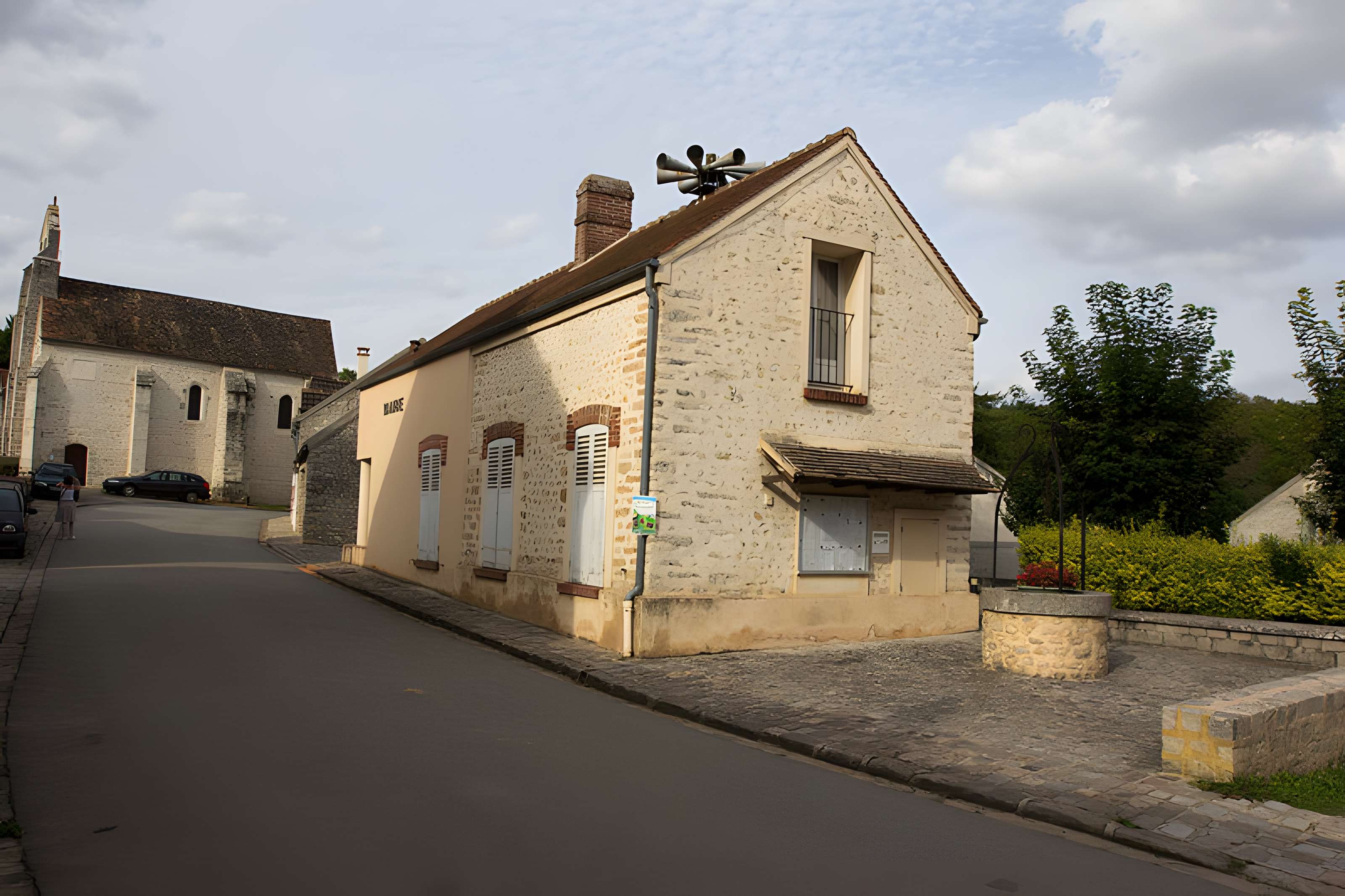 Église Notre-Dame-de-Bon-Secours d'Orveau