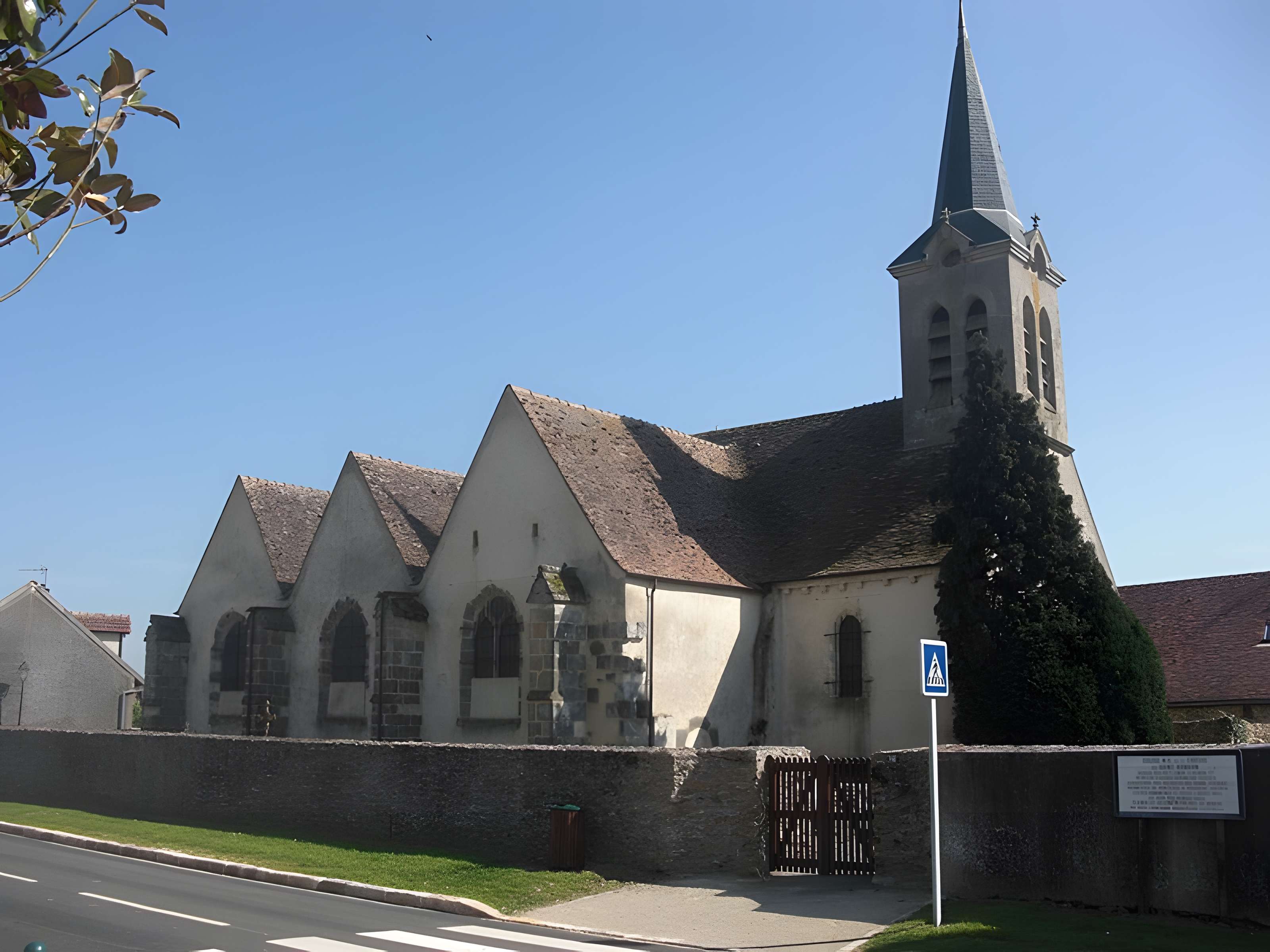 Église Notre-Dame-de-la-Crèche-et-Saint-Gorgon de Craches