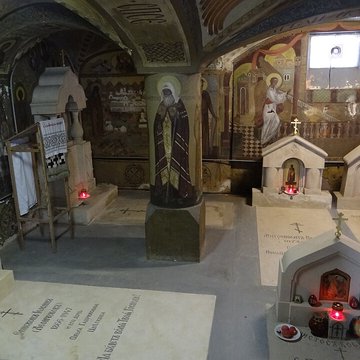 Église Notre-Dame-de-la-Dormition de Sainte-Geneviève-des-Bois
