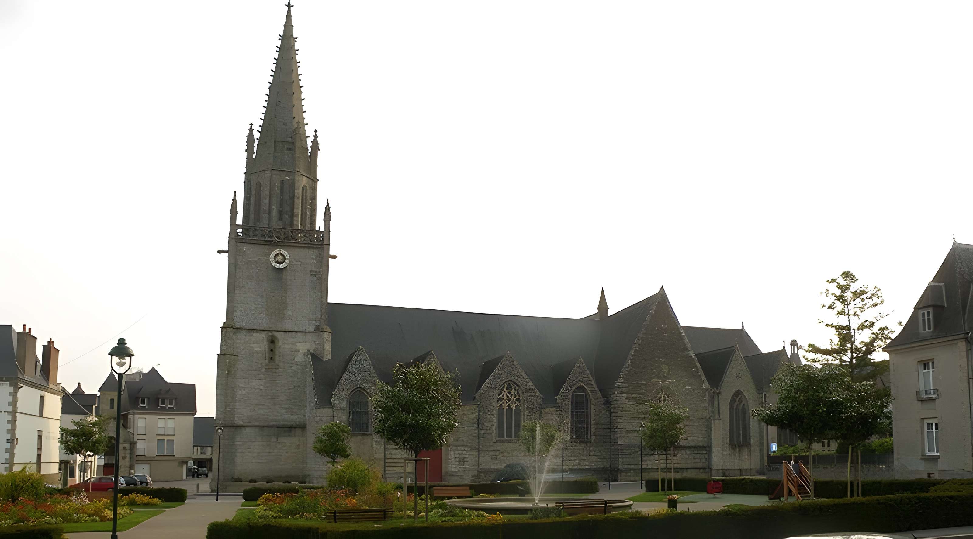 Église Notre-Dame-de-la-Joie de Pontivy 