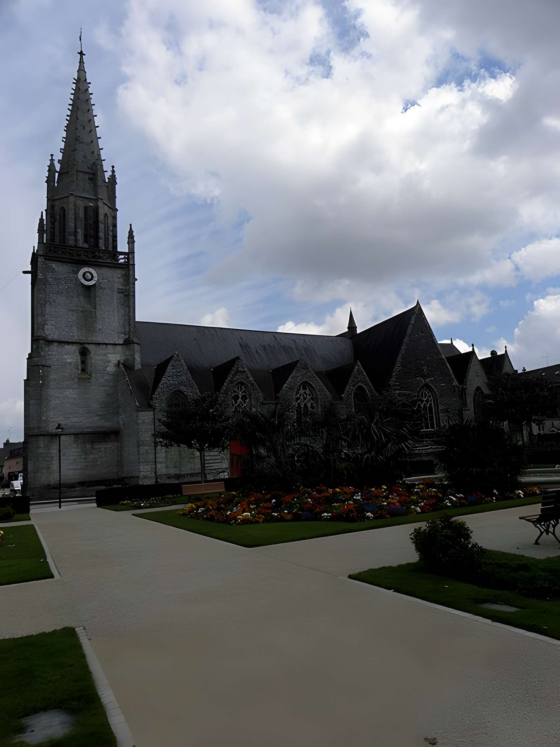 Église Notre-Dame-de-la-Joie de Pontivy