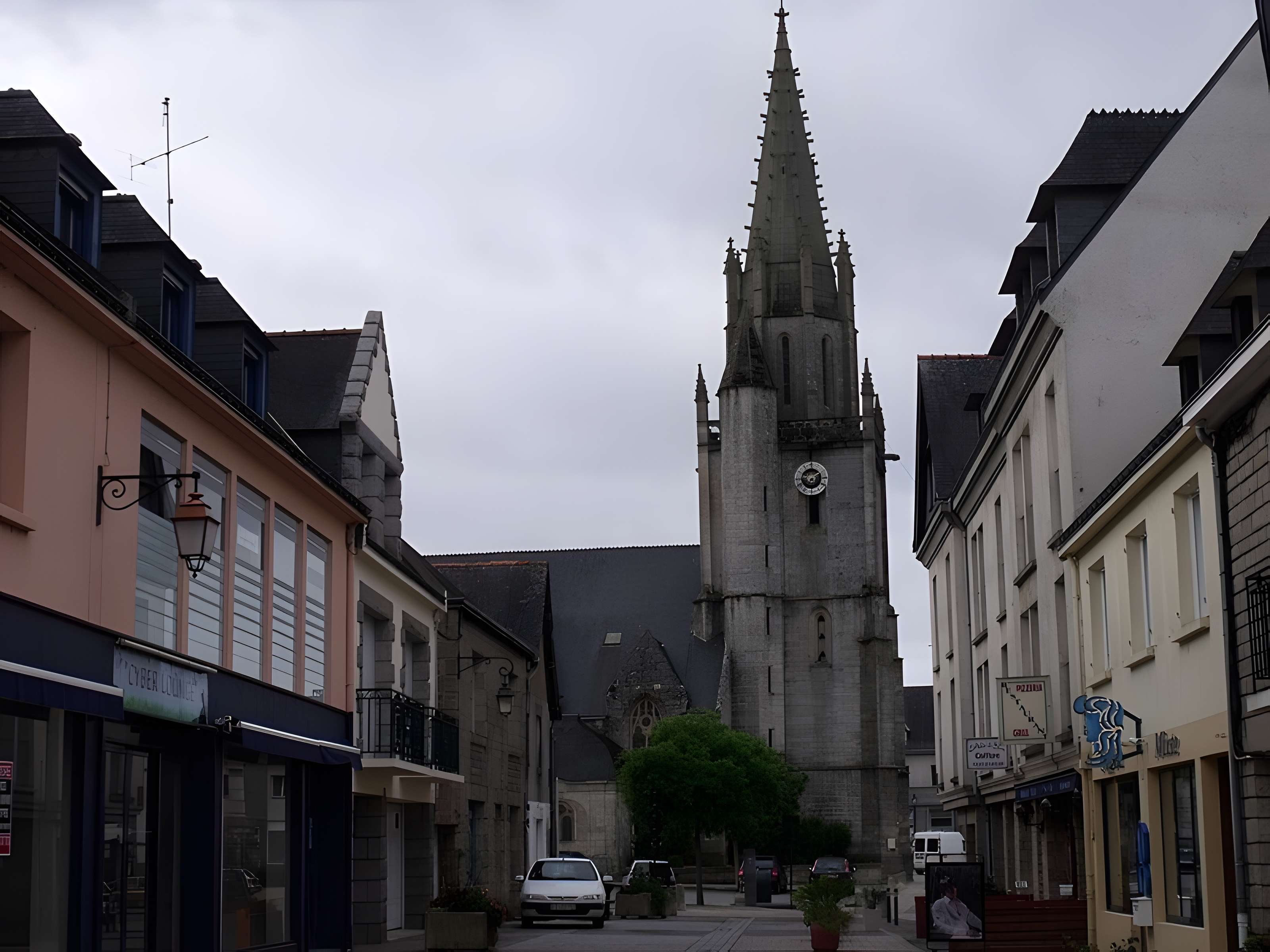 Église Notre-Dame-de-la-Joie de Pontivy