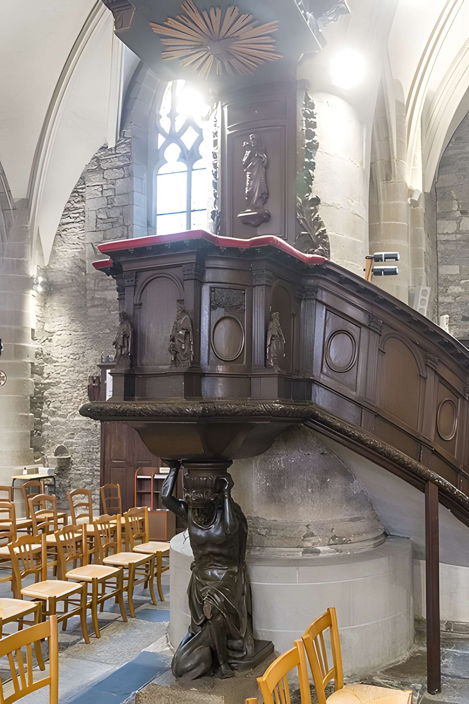 Église Notre-Dame-de-la-Joie de Pontivy