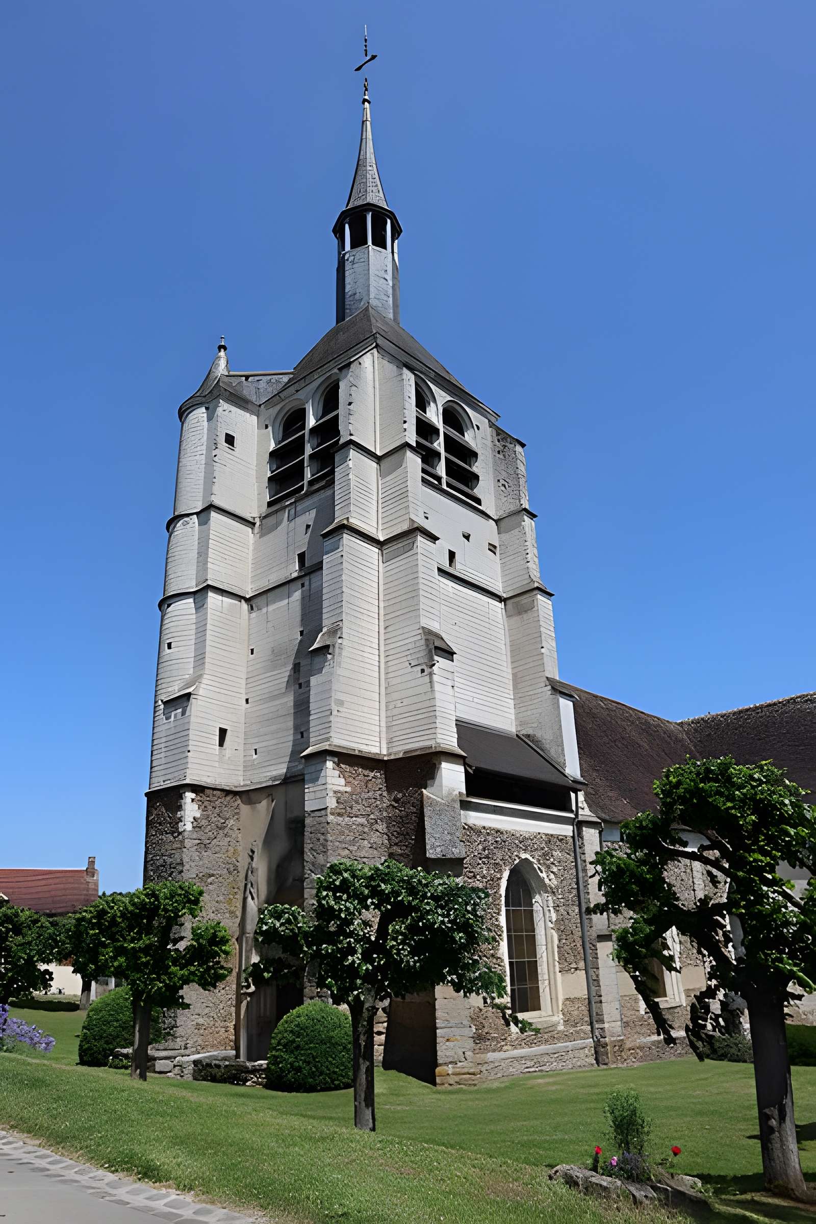 Église Notre-Dame-de-la-Nativité de Bérulle
