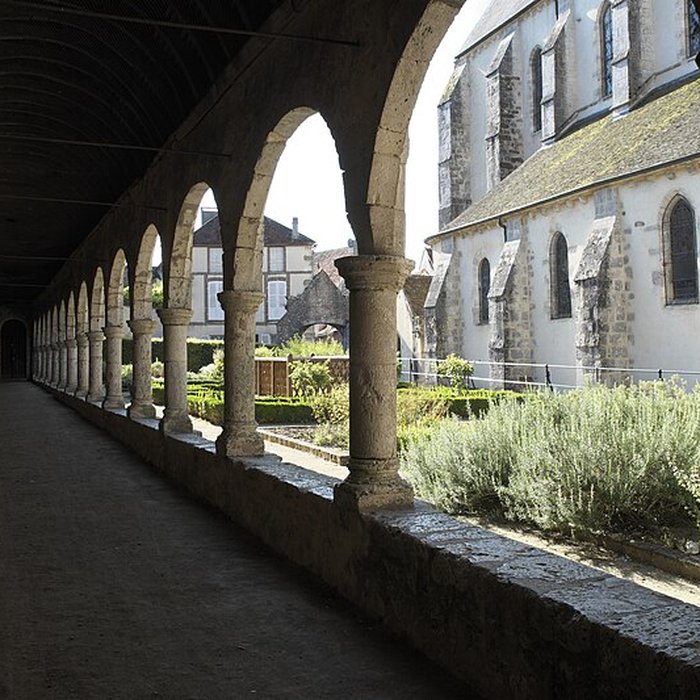 Photo de Église Notre-Dame-de-la-Nativité de Donnemarie