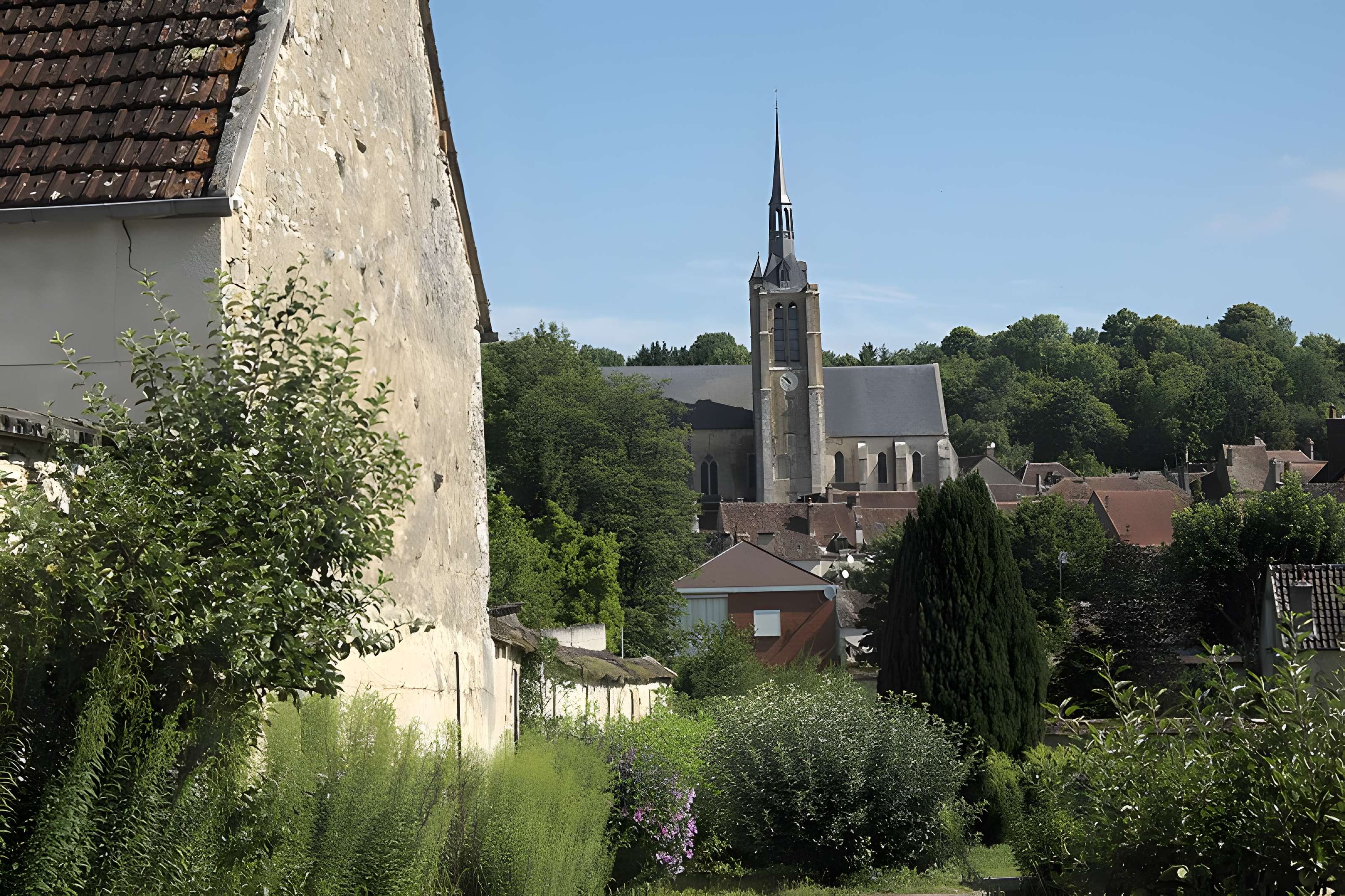 Église Notre-Dame-de-la-Nativité de Donnemarie
