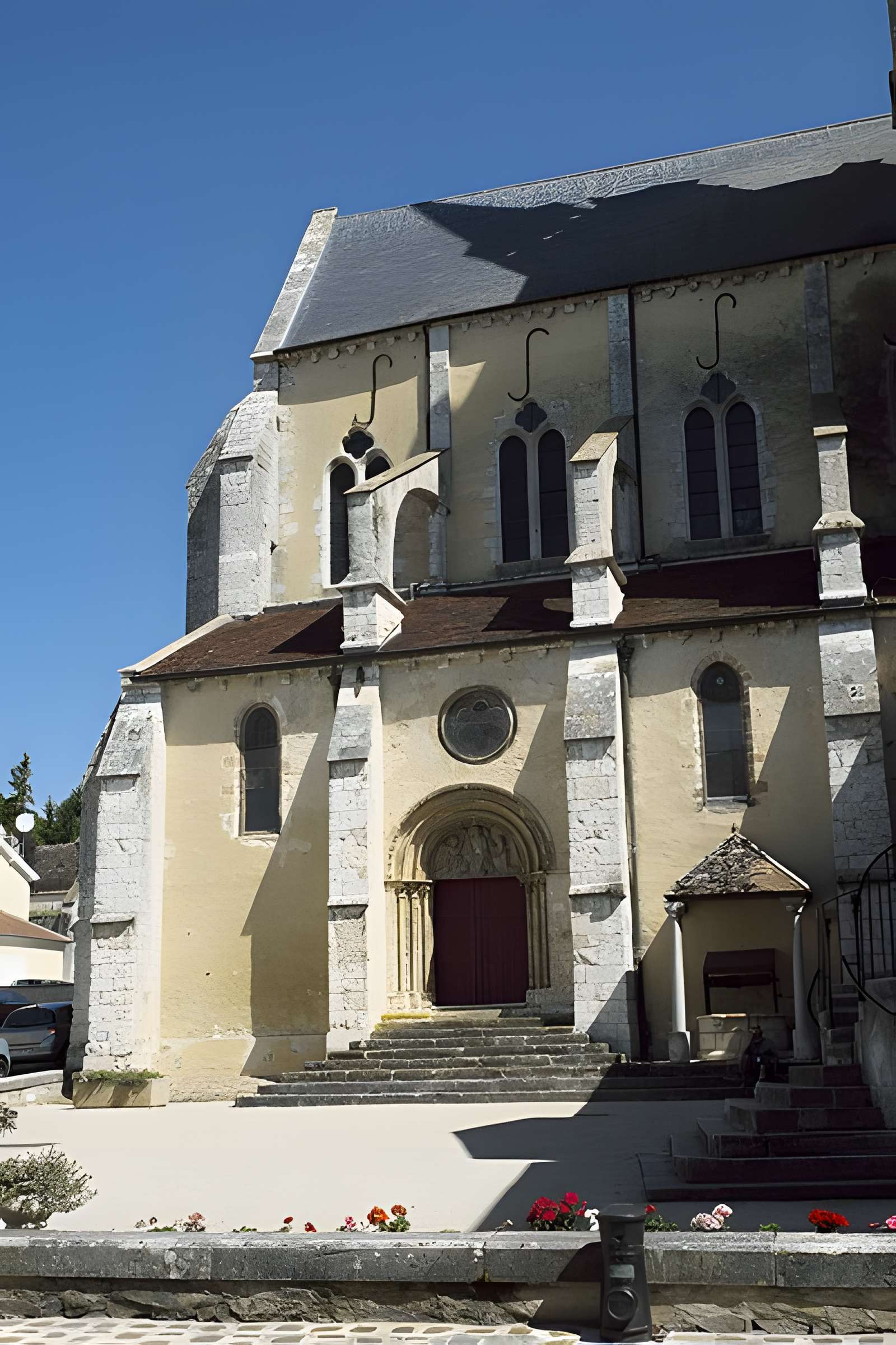 Église Notre-Dame-de-la-Nativité de Donnemarie