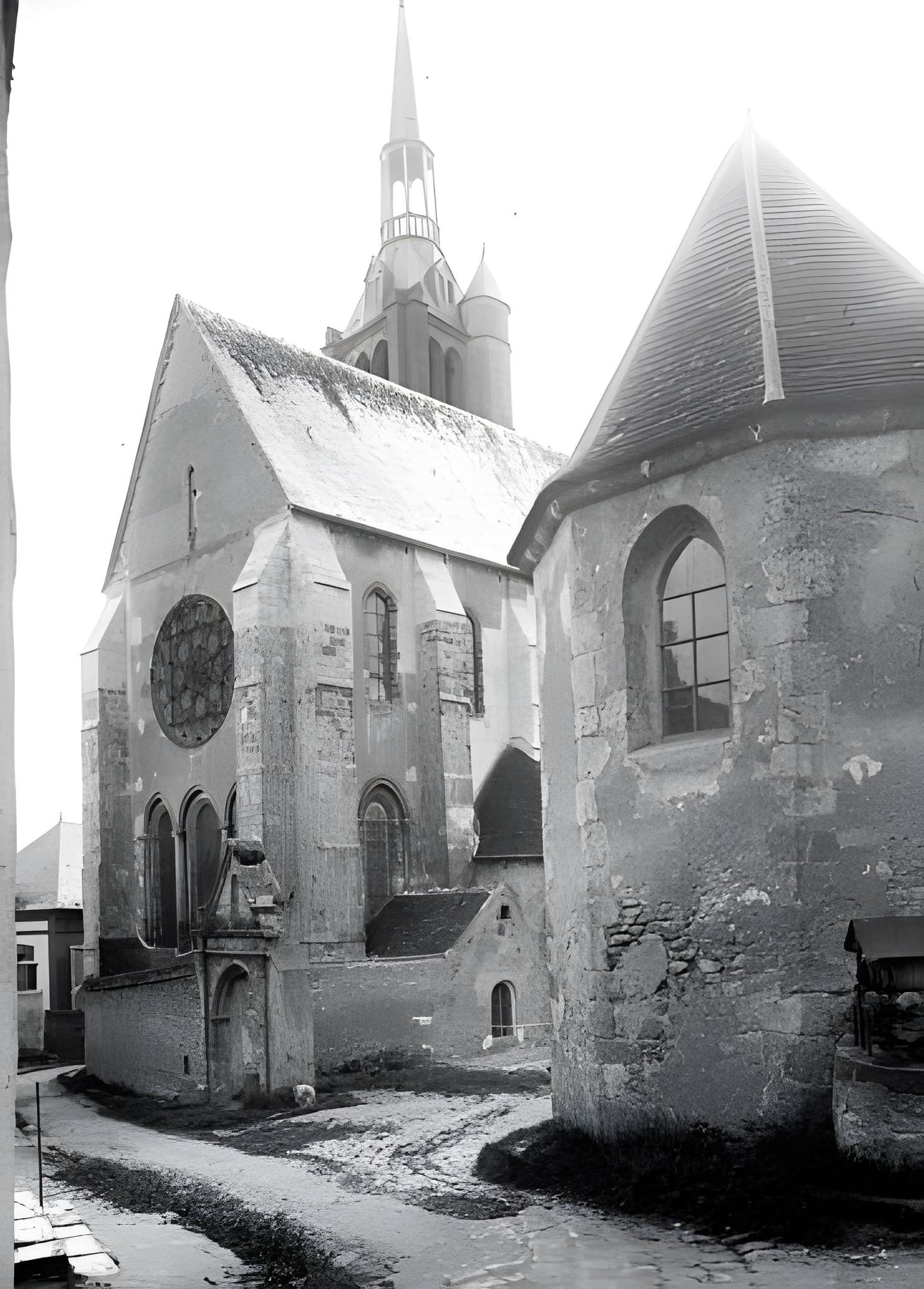 Église Notre-Dame-de-la-Nativité de Donnemarie