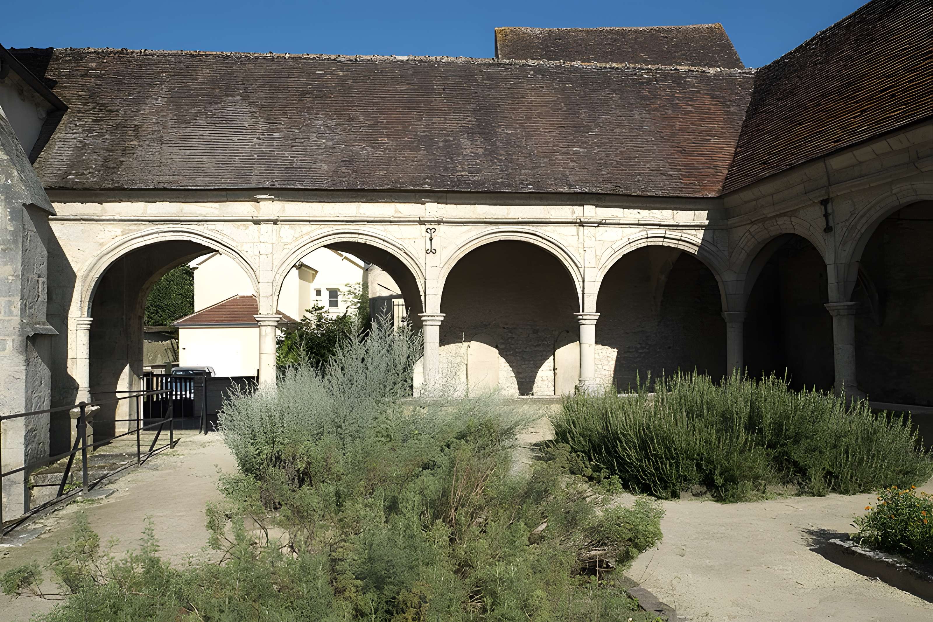 Église Notre-Dame-de-la-Nativité de Donnemarie