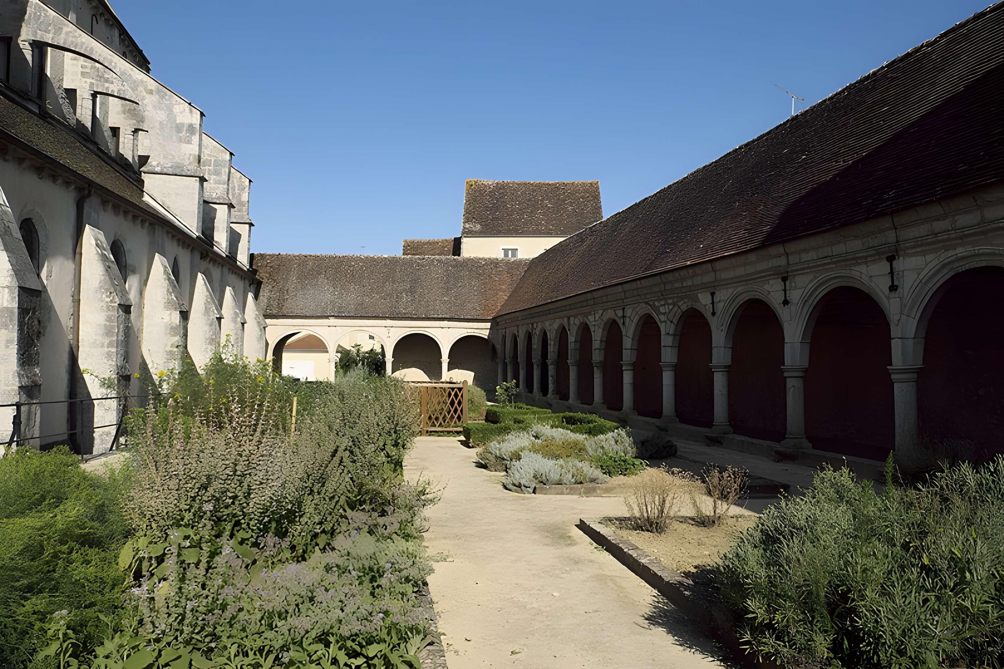 Église Notre-Dame-de-la-Nativité de Donnemarie