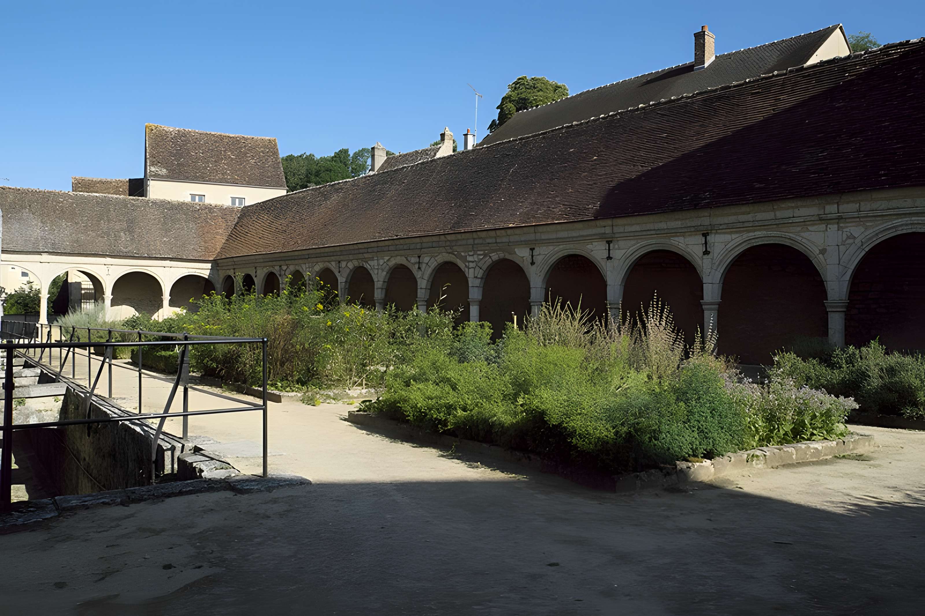 Église Notre-Dame-de-la-Nativité de Donnemarie