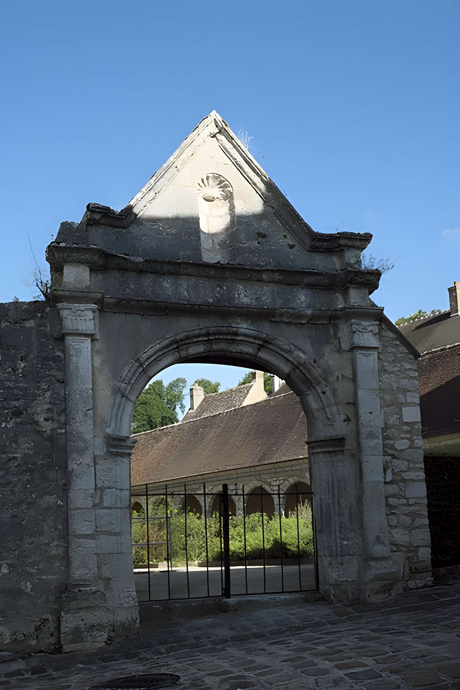 Église Notre-Dame-de-la-Nativité de Donnemarie