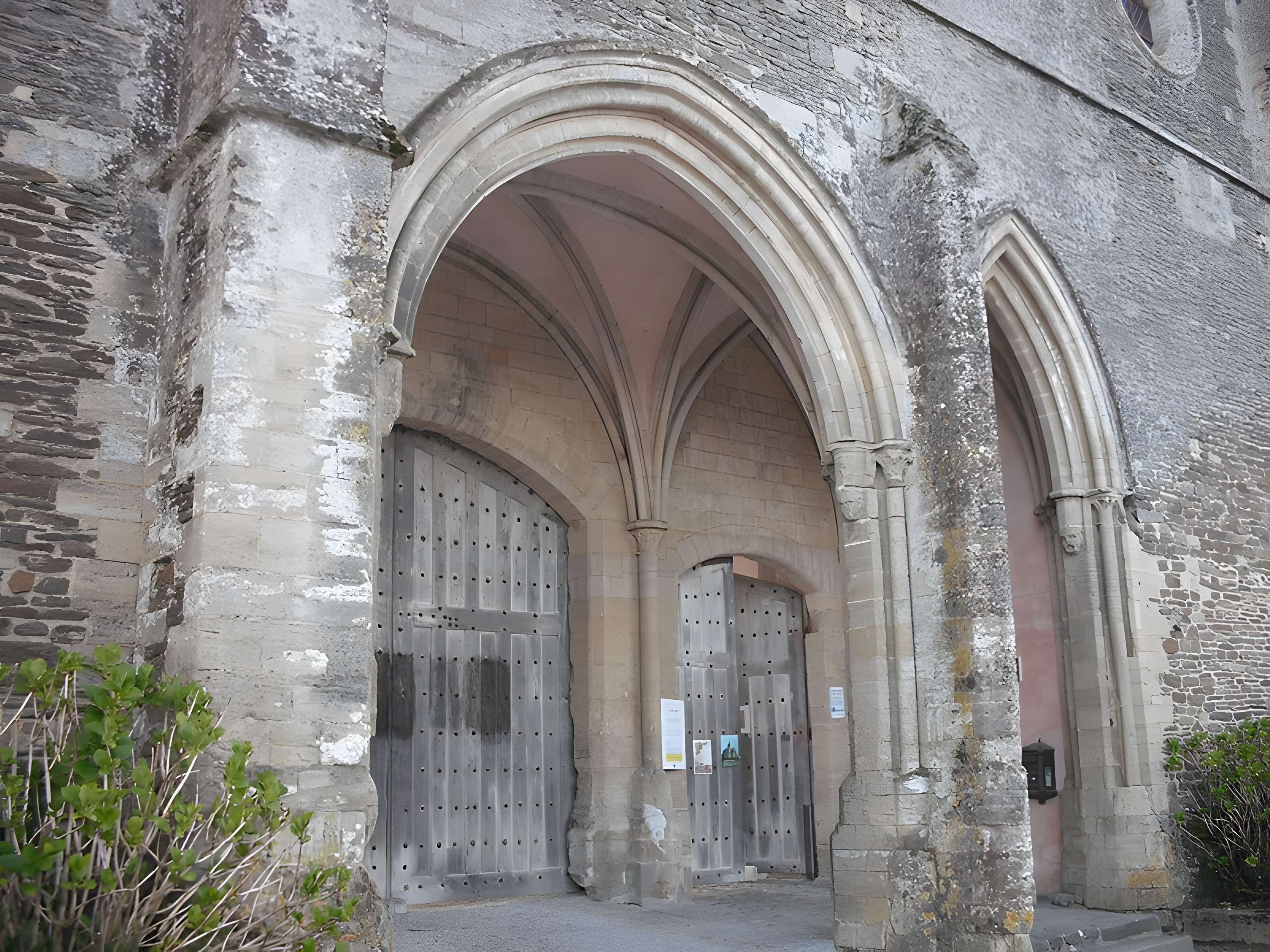 Abbaye de Cerisy-la-Forêt