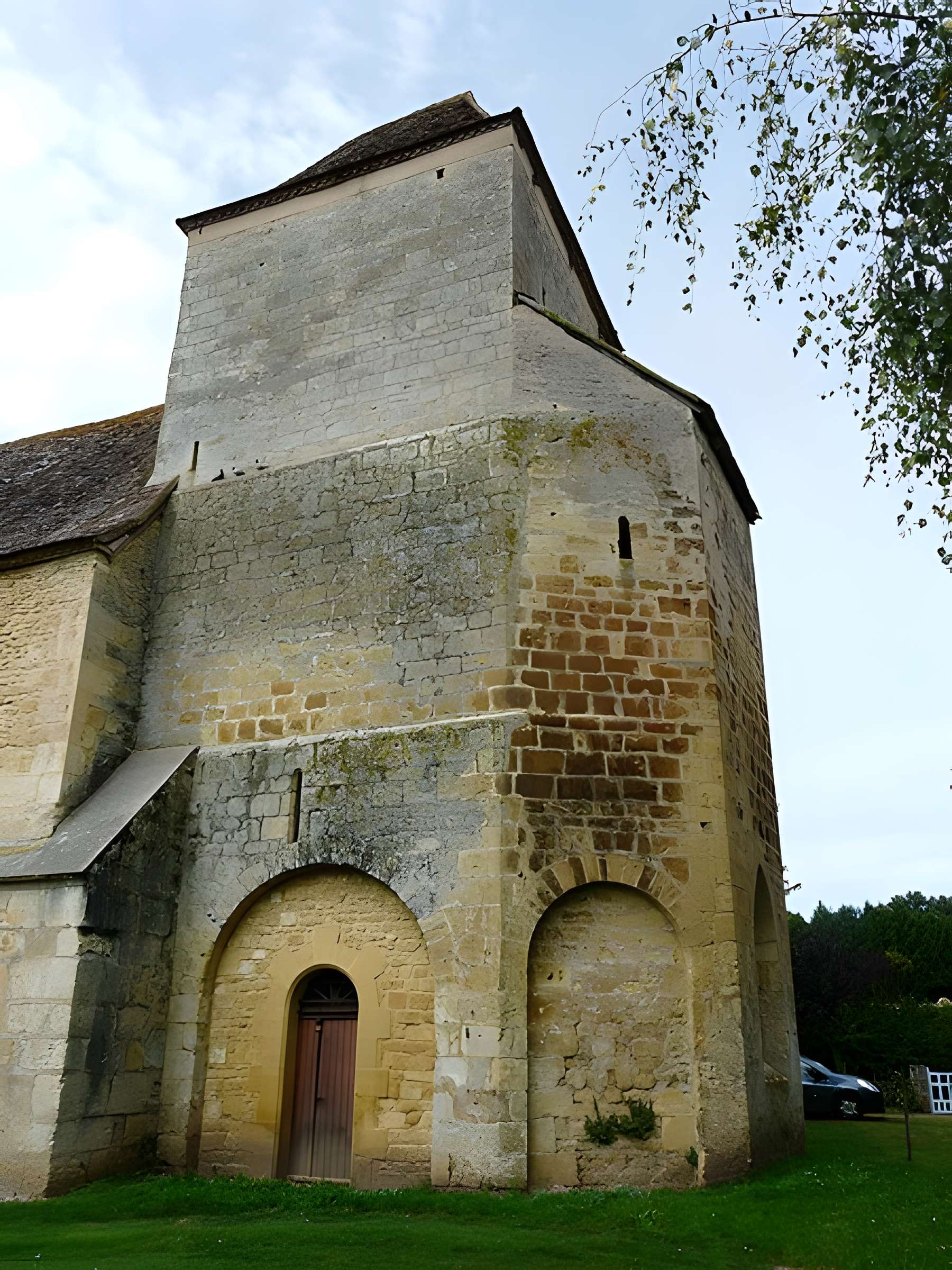 Église Notre-Dame-de-la-Nativité de Pressignac-Vicq