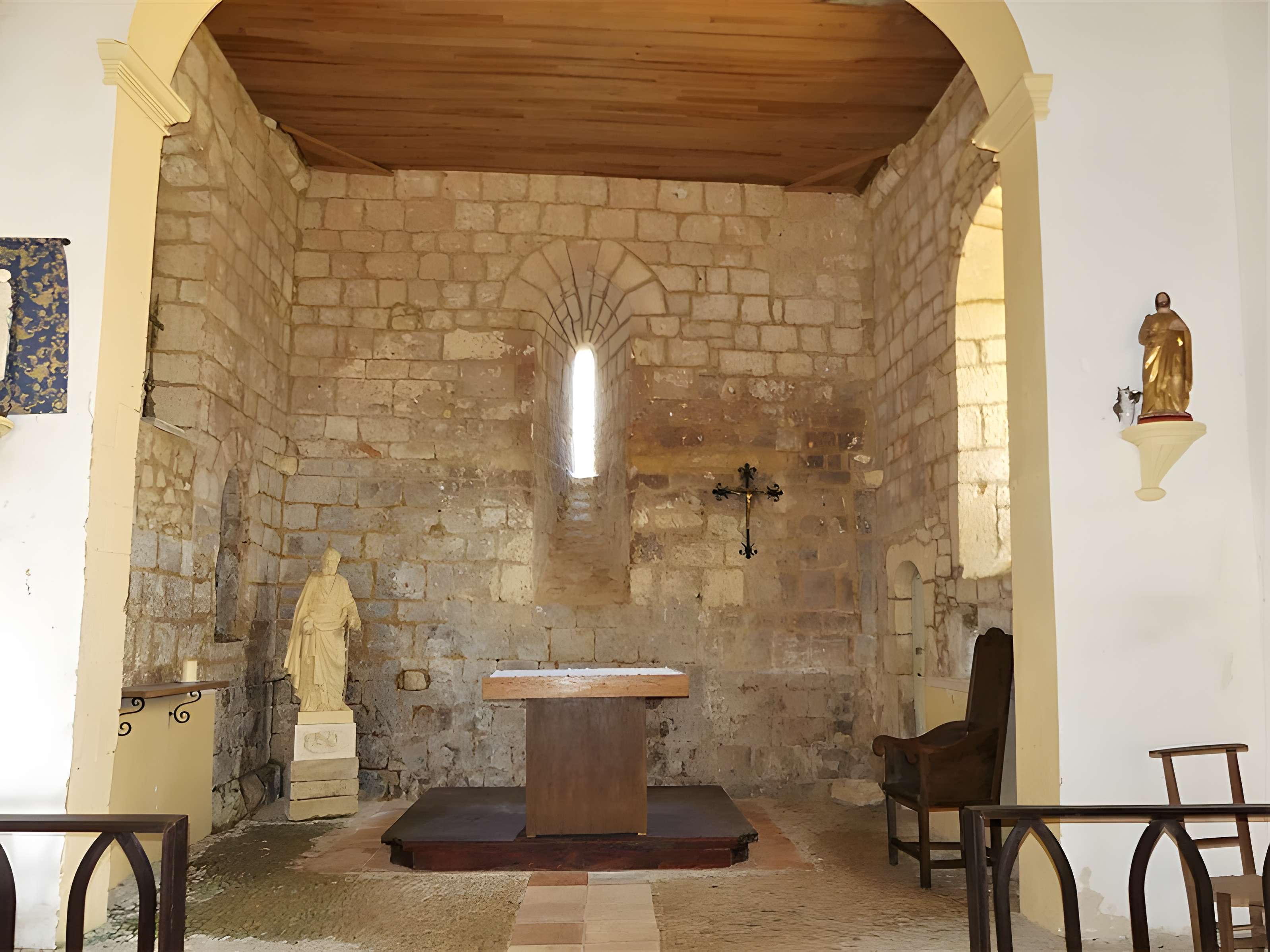 Église Notre-Dame-de-la-Nativité de Pressignac-Vicq