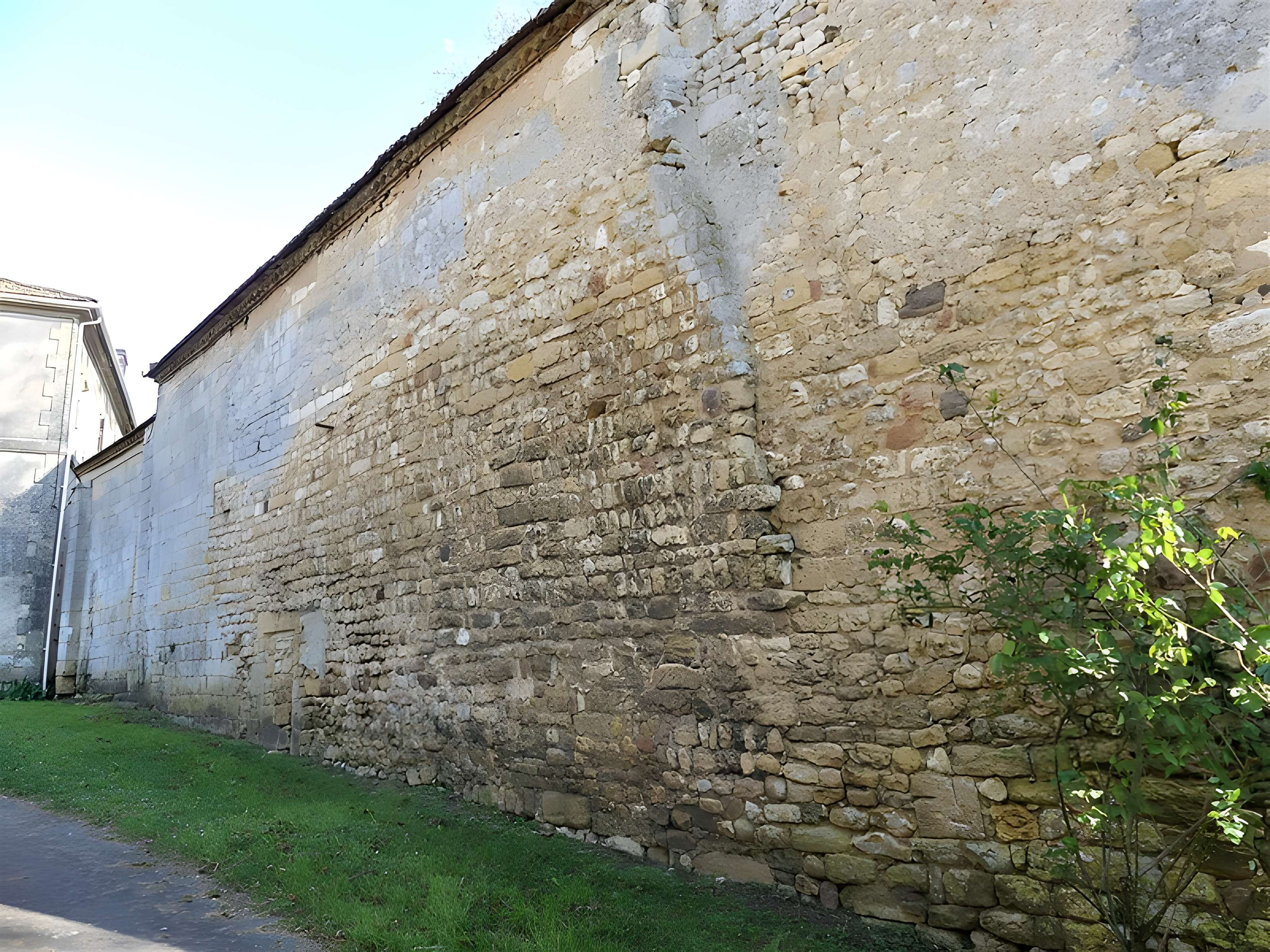 Église Notre-Dame-de-la-Nativité de Pressignac-Vicq