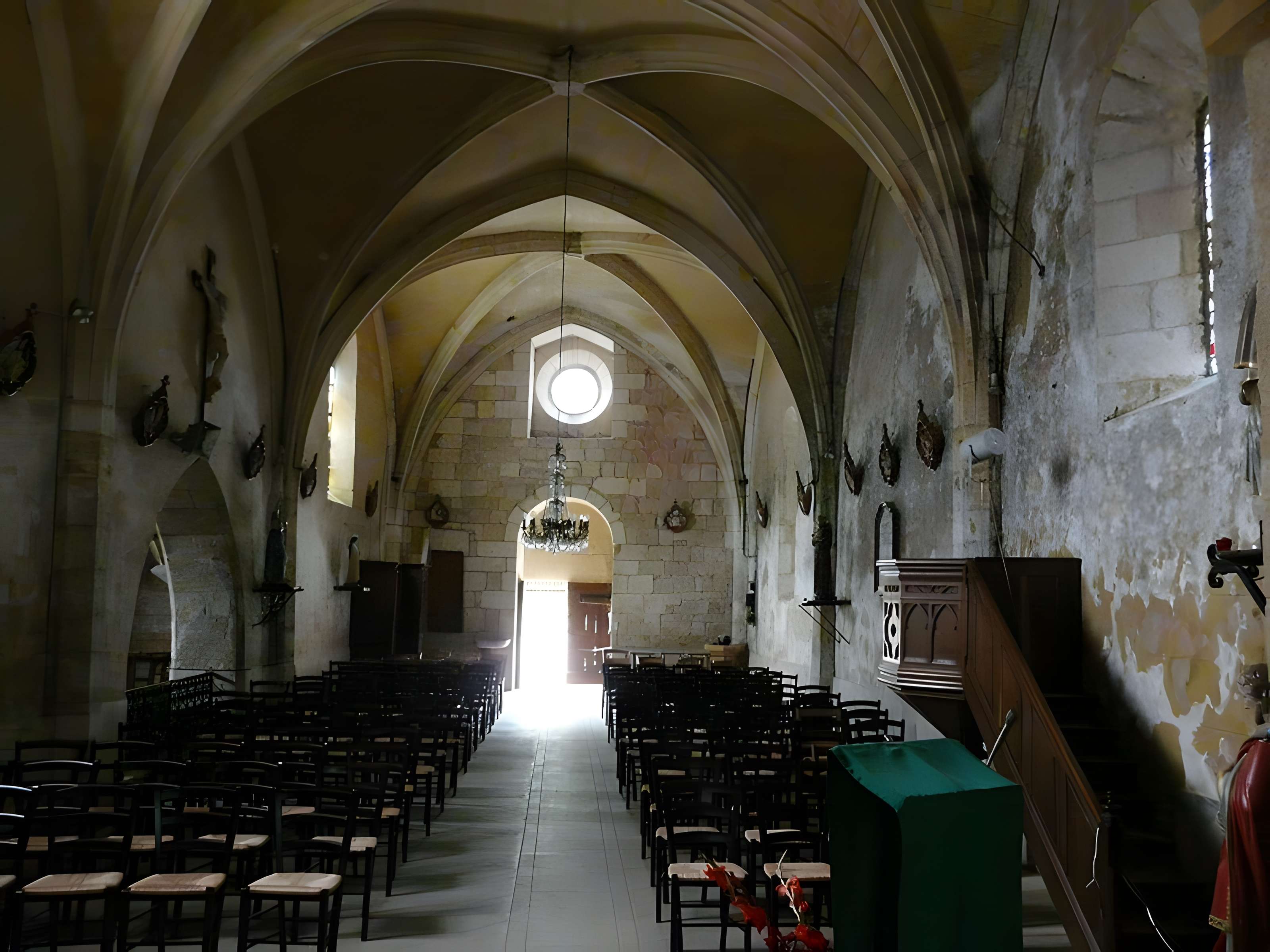 Église Notre-Dame-de-la-Nativité de Pressignac-Vicq