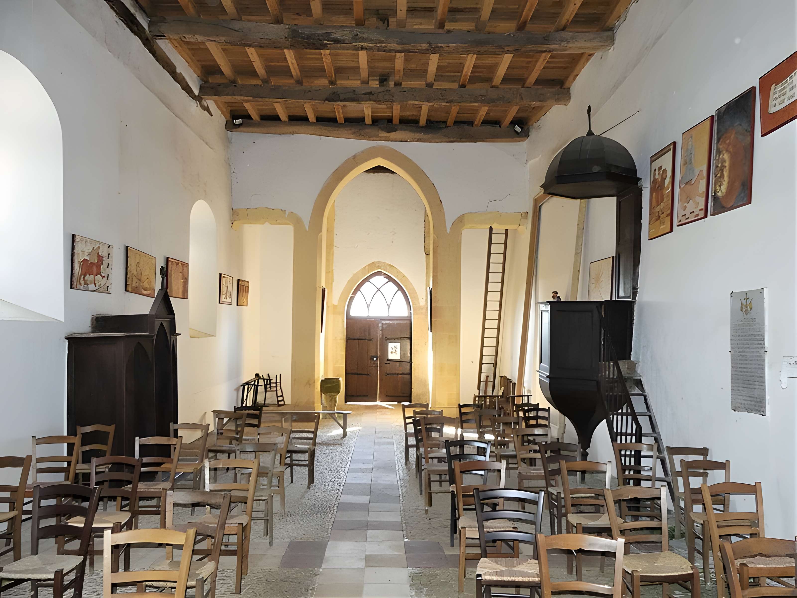 Église Notre-Dame-de-la-Nativité de Pressignac-Vicq
