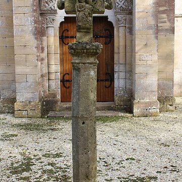 Église Notre-Dame-de-la-Nativité de Sully