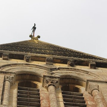 Église Notre-Dame-de-la-Nativité de Sully