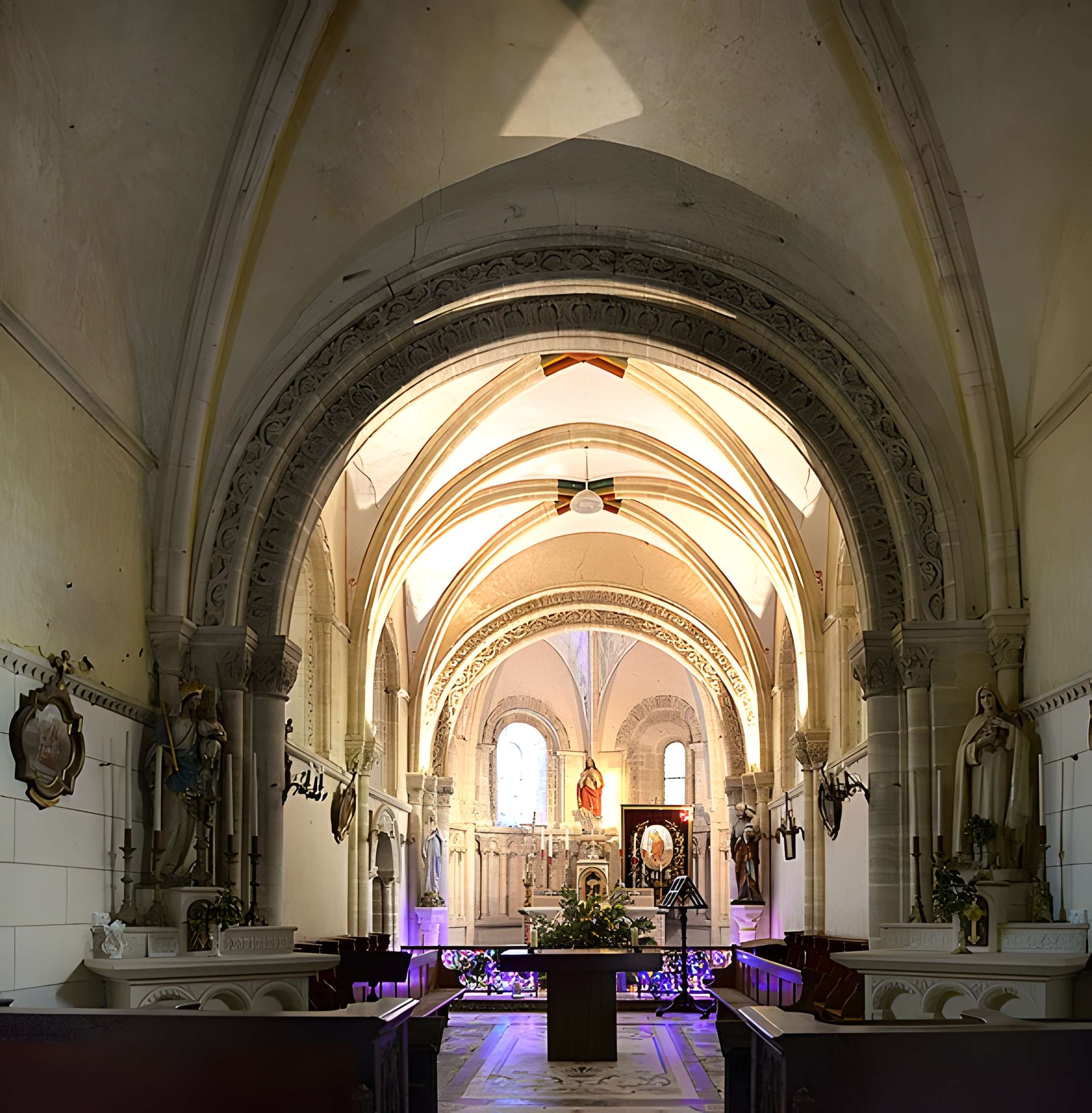 Église Notre-Dame-de-la-Nativité de Sully