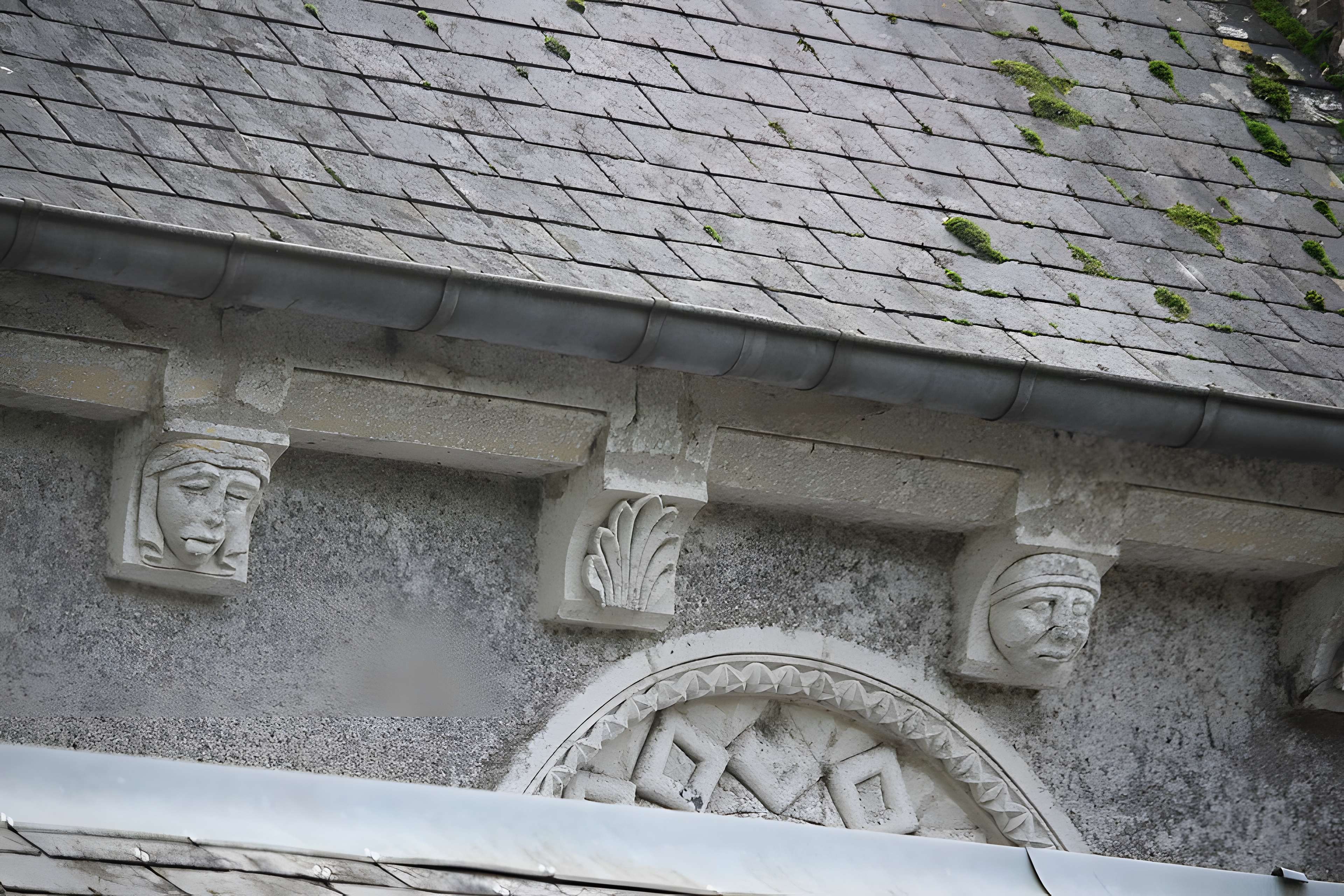 Église Notre-Dame-de-la-Nativité de Sully