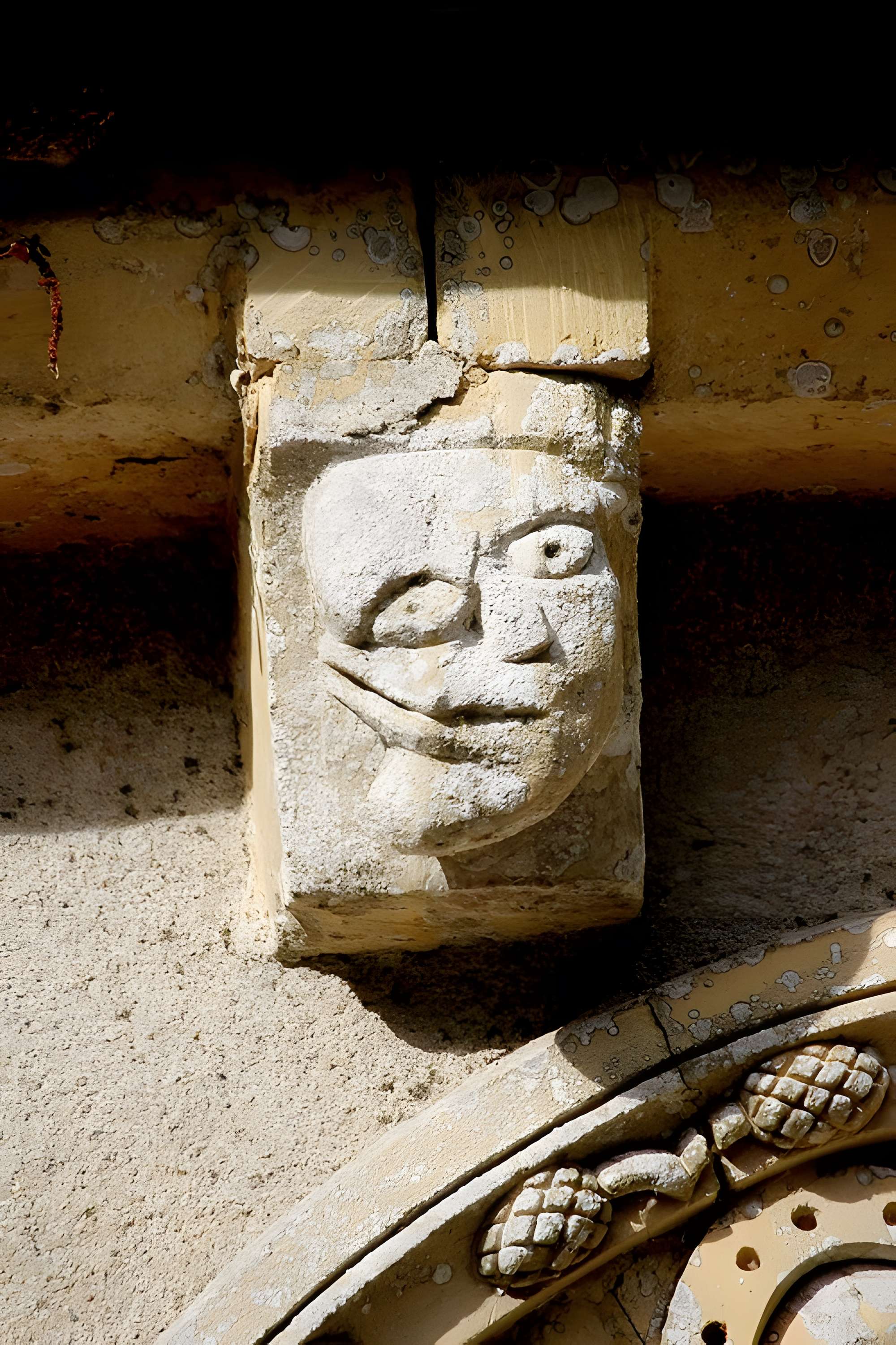 Église Notre-Dame-de-la-Nativité de Sully