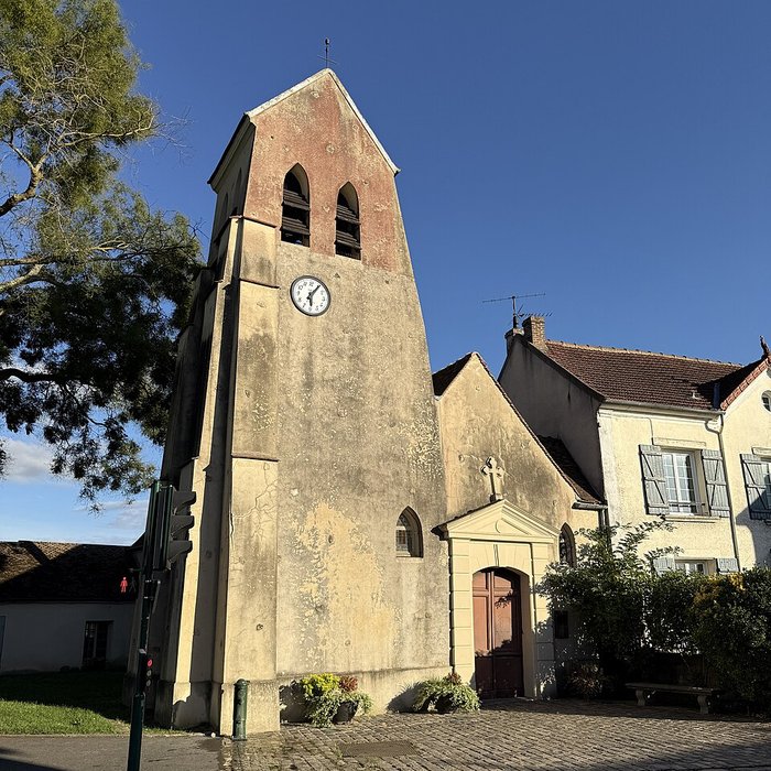 Photo de Église Notre-Dame-de-la-Nativité de Villaines-sous-Bois
