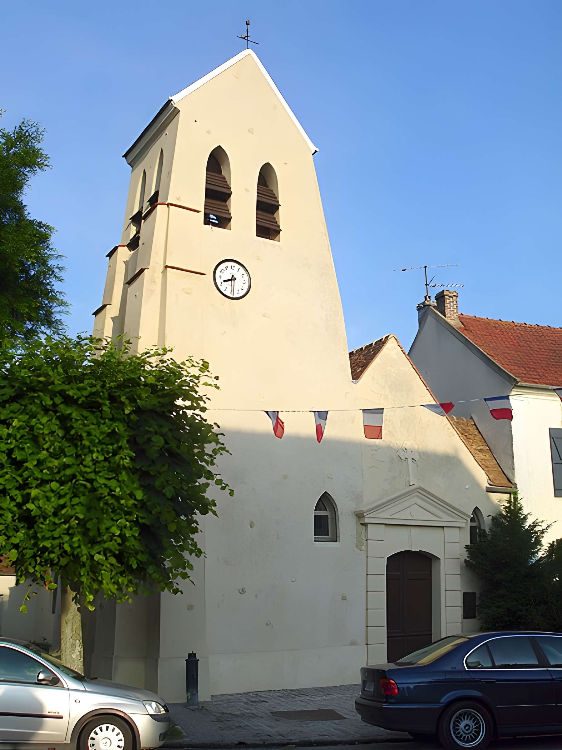 Église Notre-Dame-de-la-Nativité de Villaines-sous-Bois