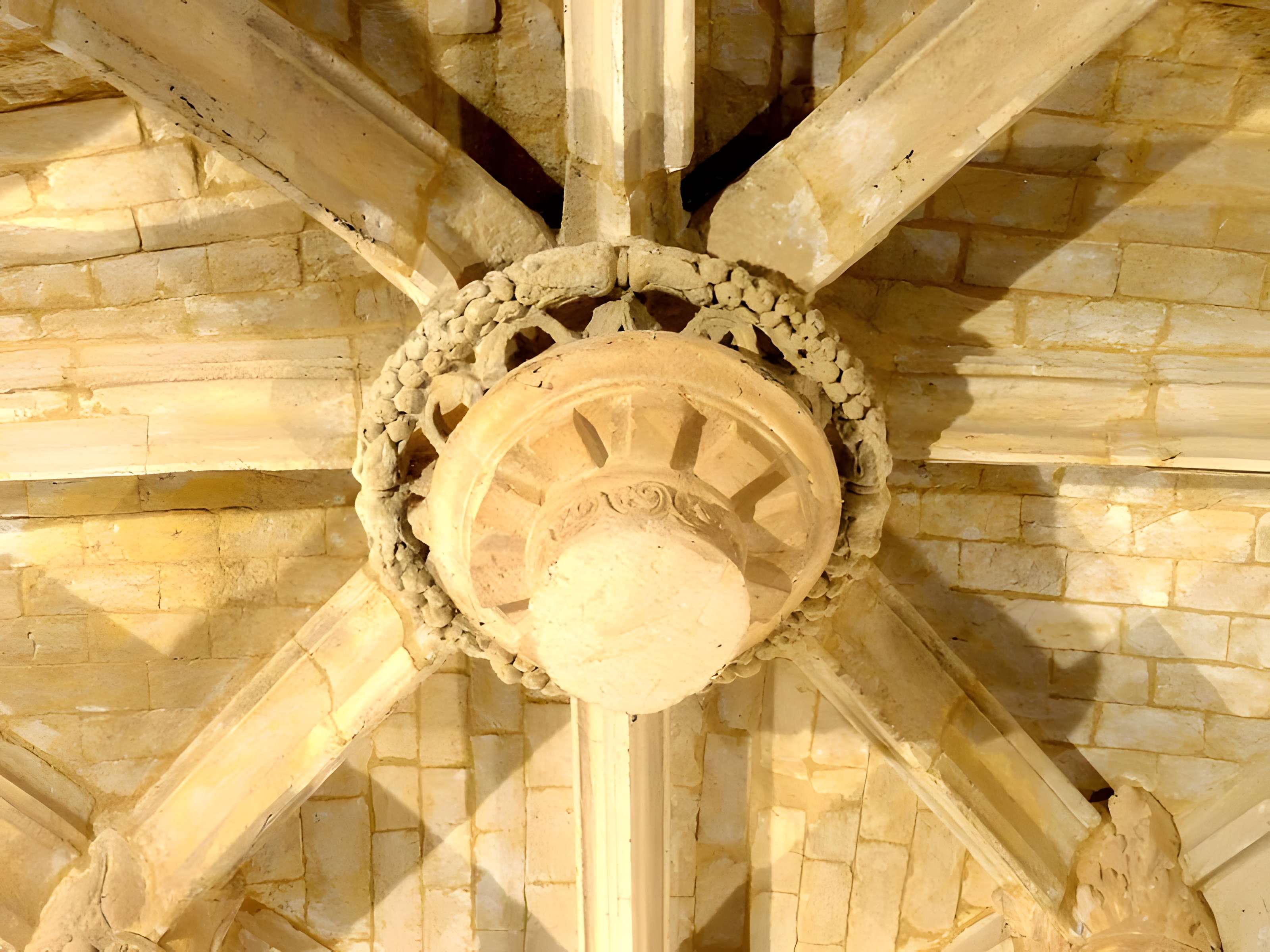 Église Notre-Dame-de-la-Nativité de Villaines-sous-Bois