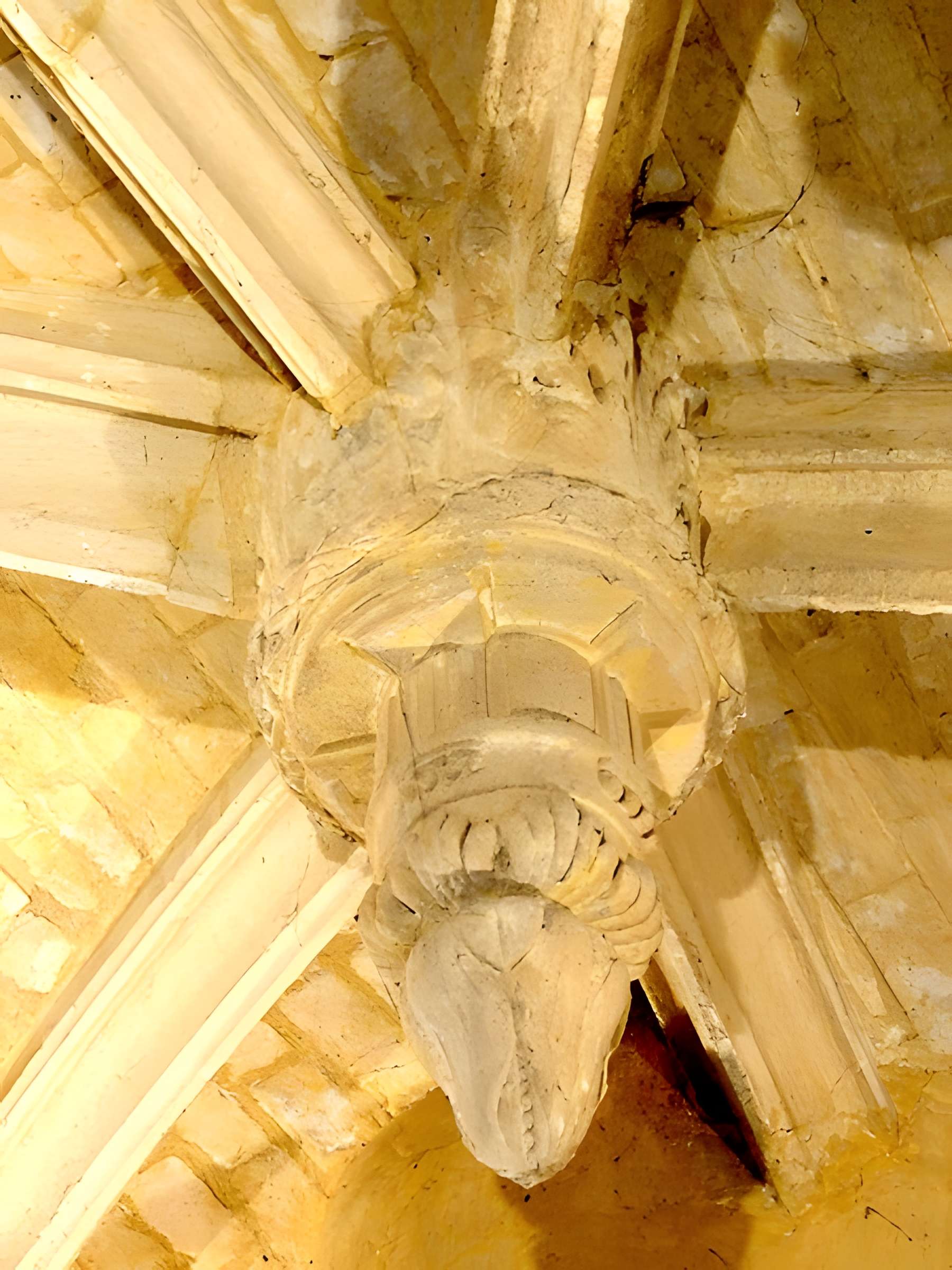 Église Notre-Dame-de-la-Nativité de Villaines-sous-Bois