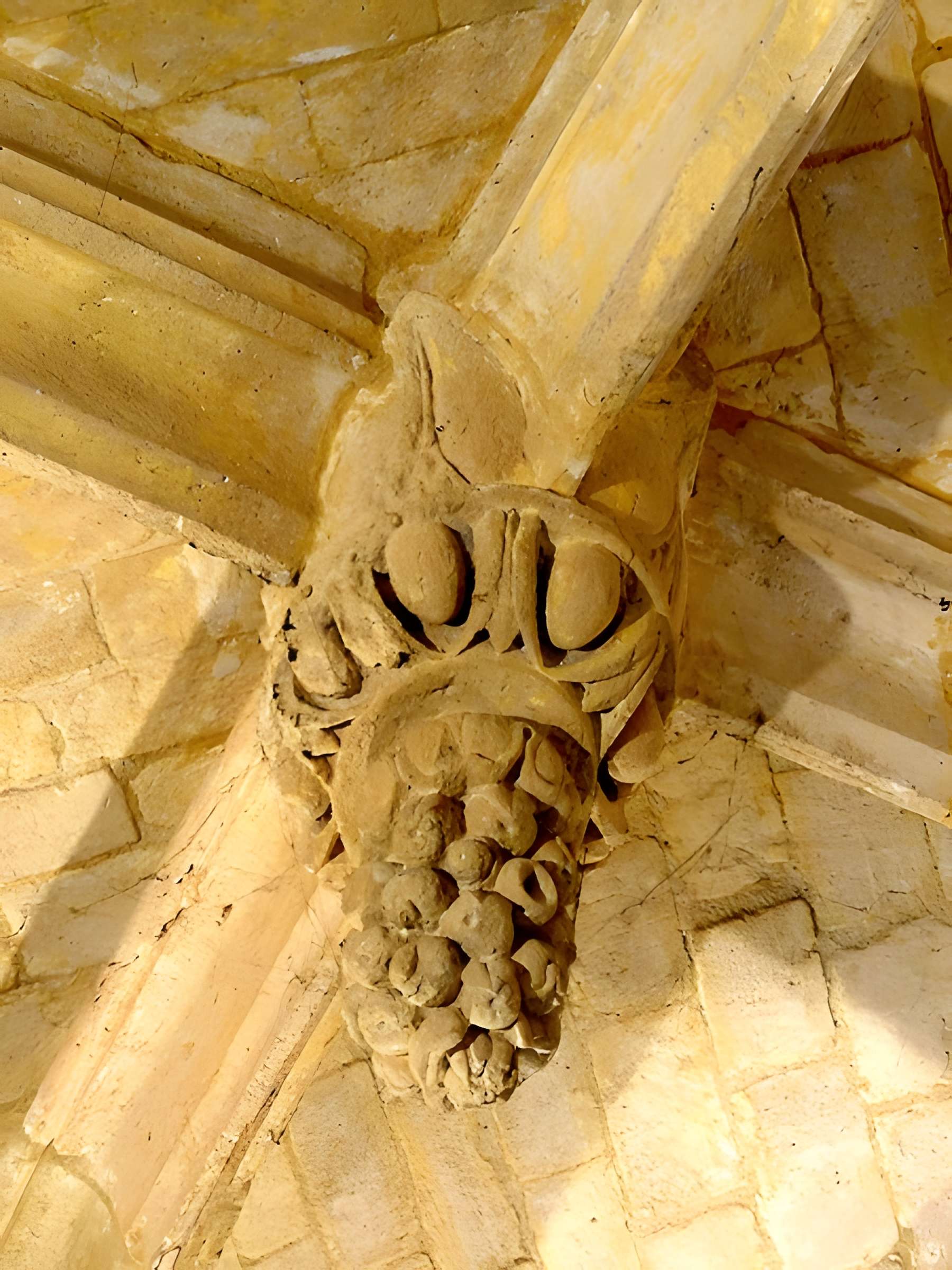 Église Notre-Dame-de-la-Nativité de Villaines-sous-Bois