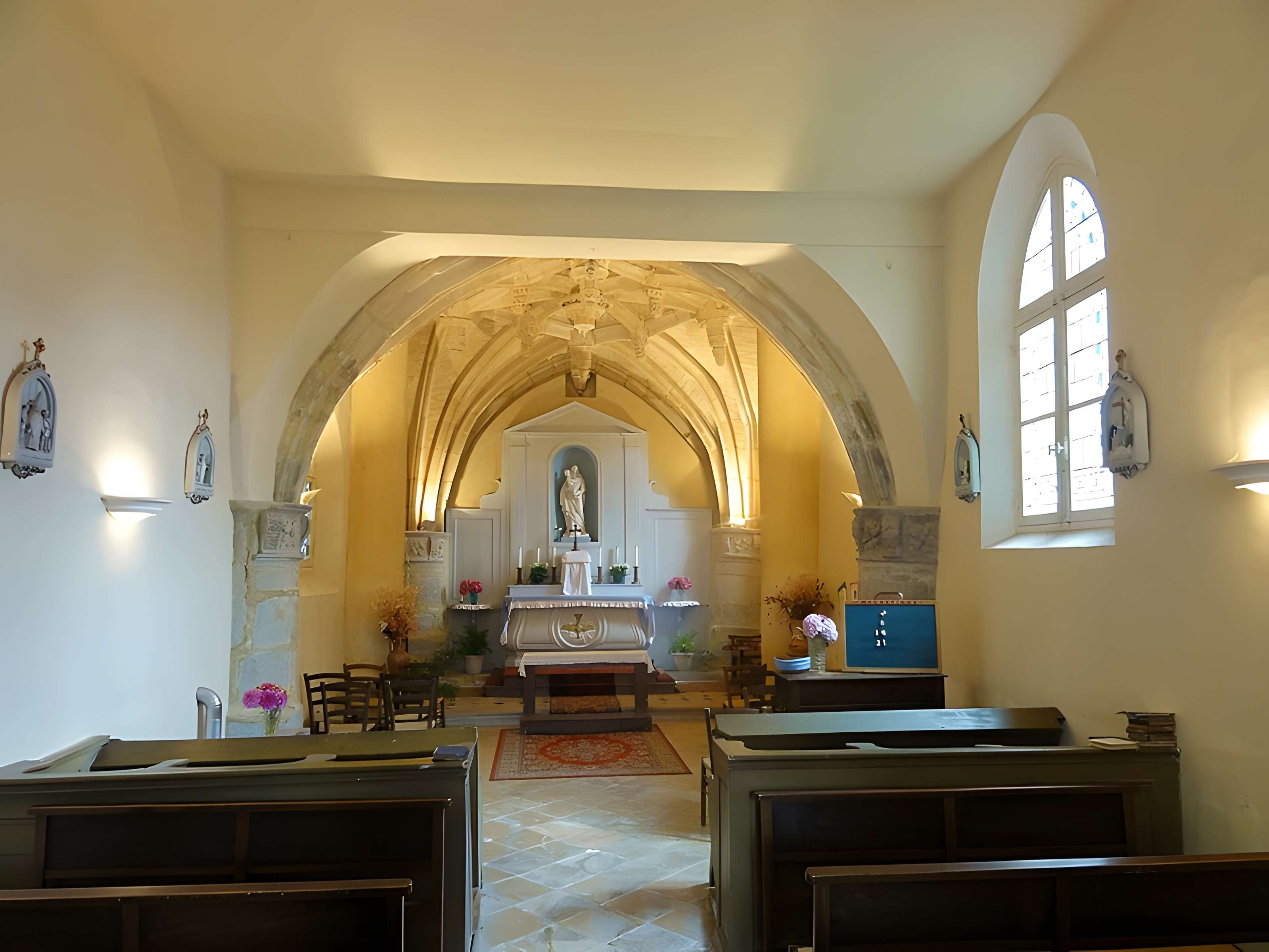 Église Notre-Dame-de-la-Nativité de Villaines-sous-Bois