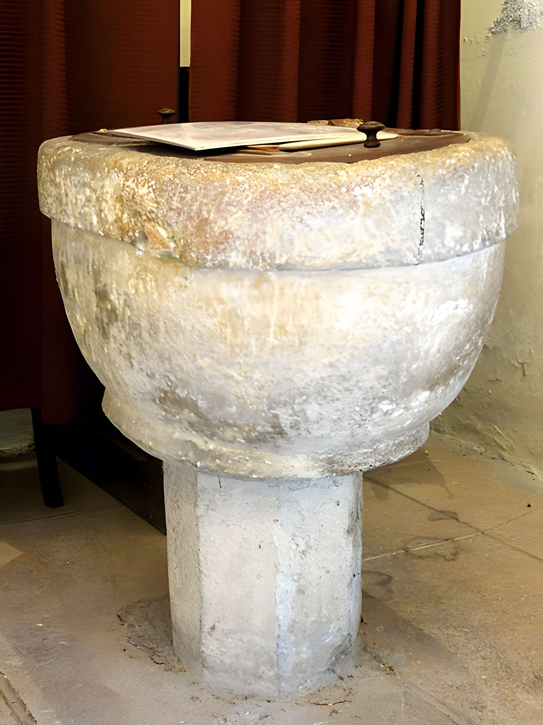 Église Notre-Dame-de-la-Nativité de Villaines-sous-Bois