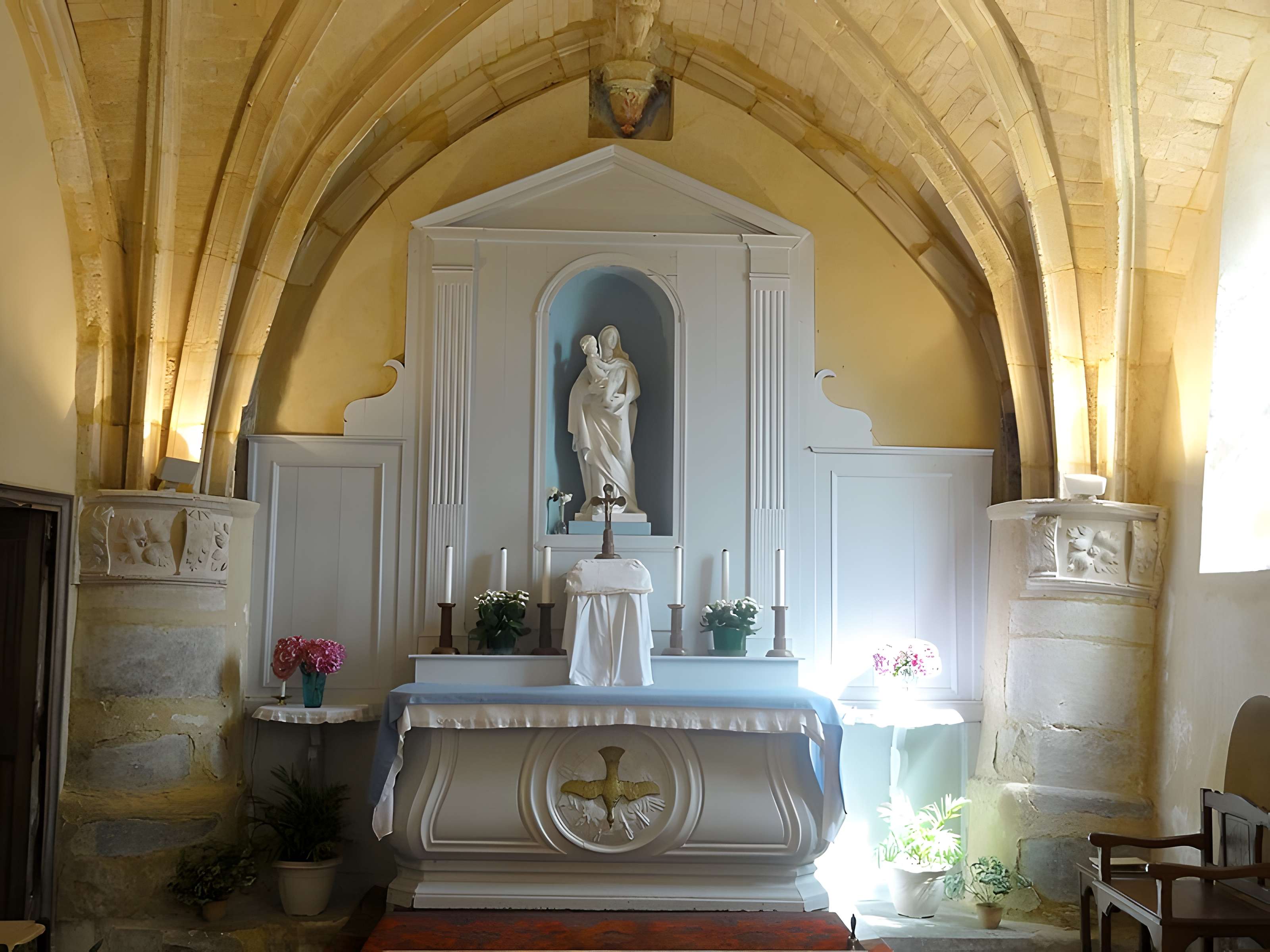 Église Notre-Dame-de-la-Nativité de Villaines-sous-Bois