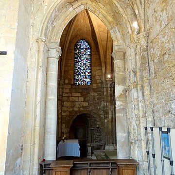 Église Notre-Dame-de-la-Nativité dUs