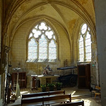 Église Notre-Dame-de-la-Nativité dUs