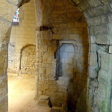 Église Notre-Dame-de-la-Nativité dUs