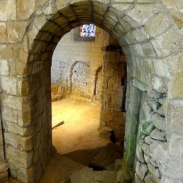 Église Notre-Dame-de-la-Nativité dUs