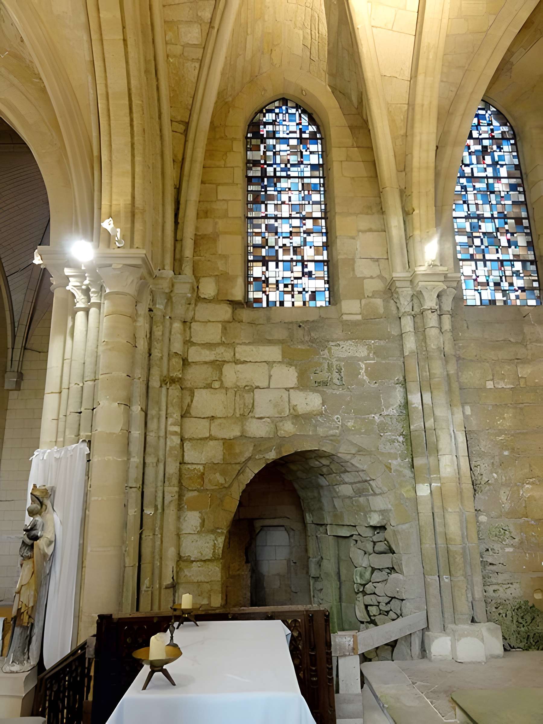 Église Notre-Dame-de-la-Nativité d'Us