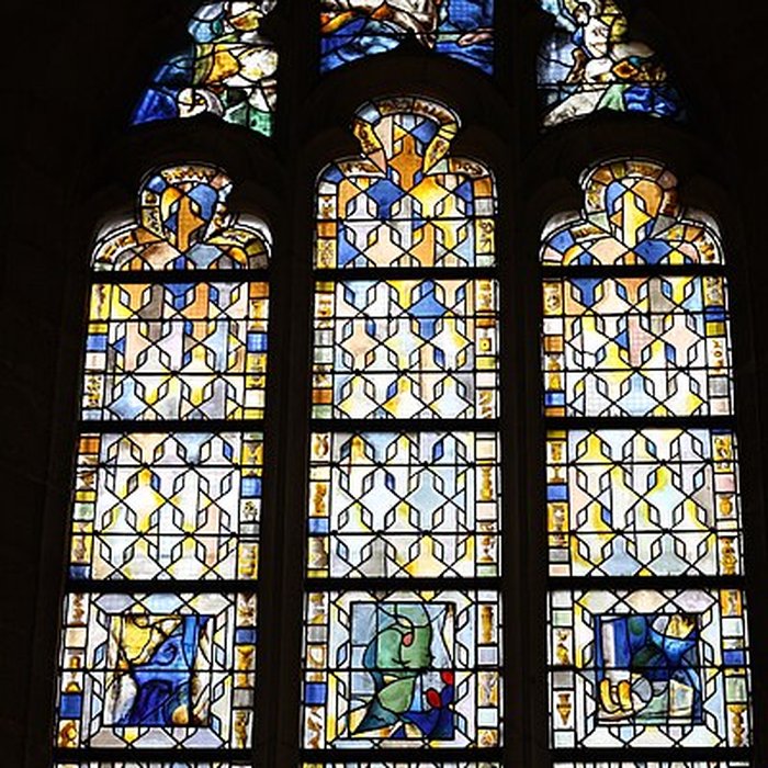 Photo de Église Notre-Dame-de-la-Pitié de Puteaux