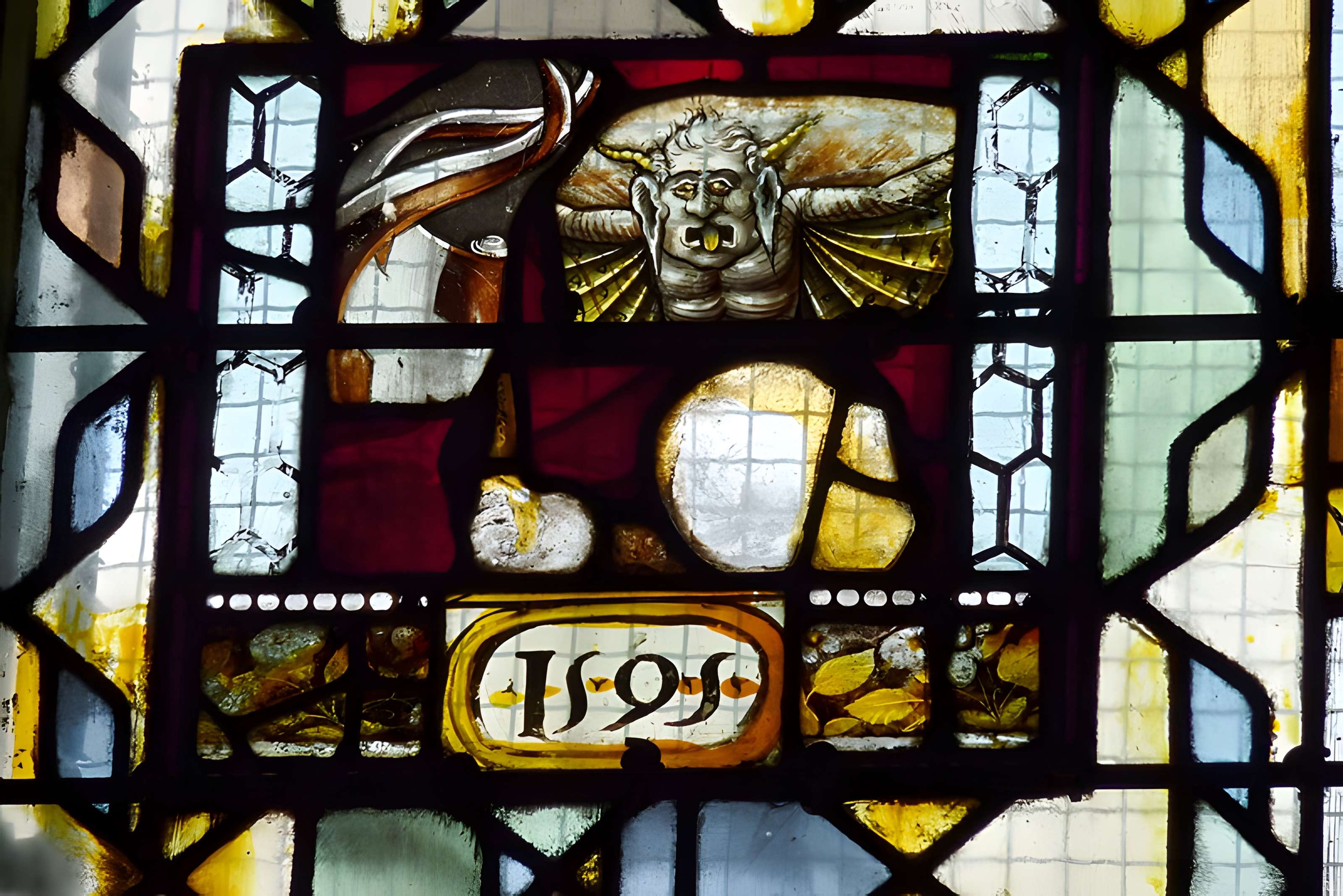 Église Notre-Dame-de-la-Pitié de Puteaux